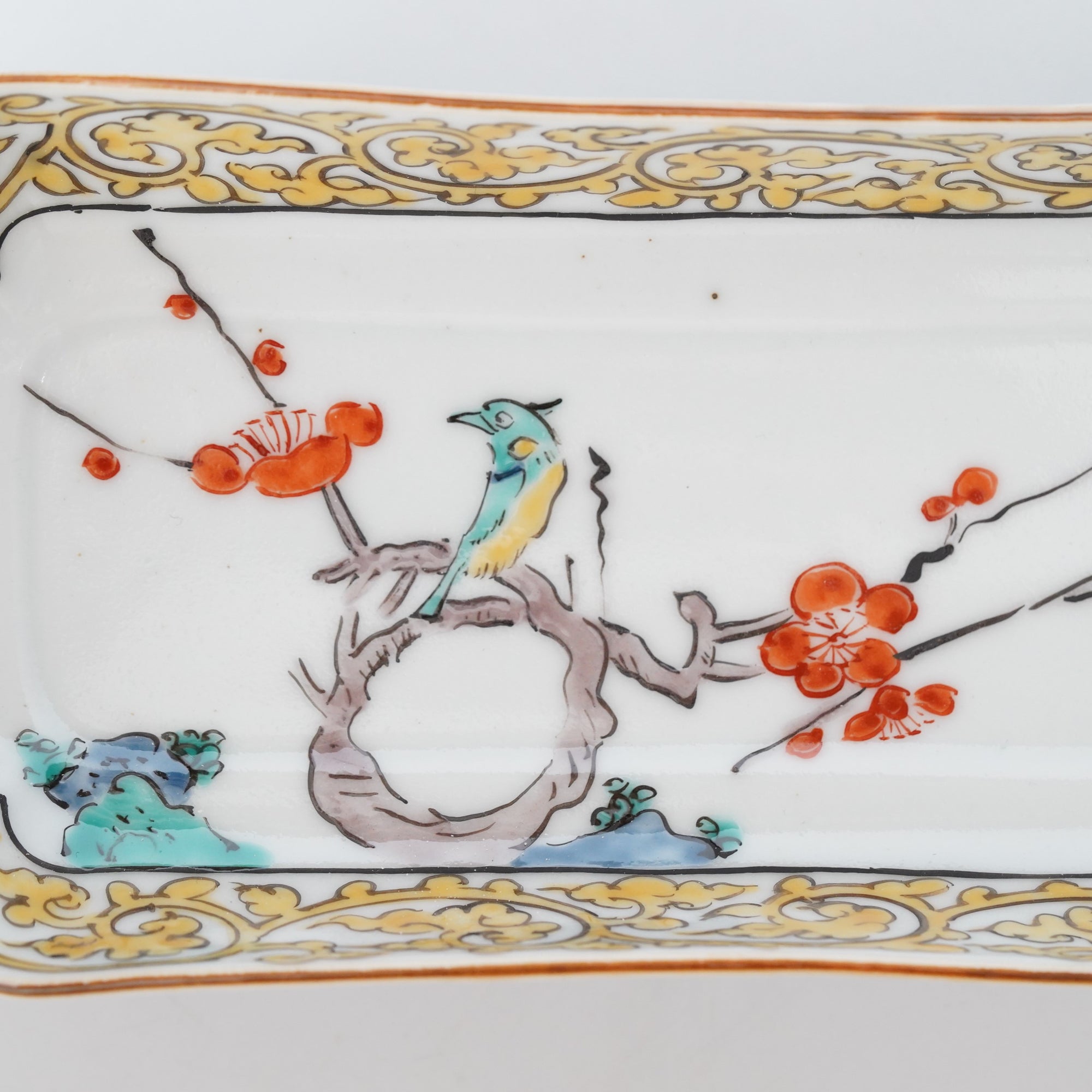 5-inch plate with ink-filled treasures and flowers and birds pattern