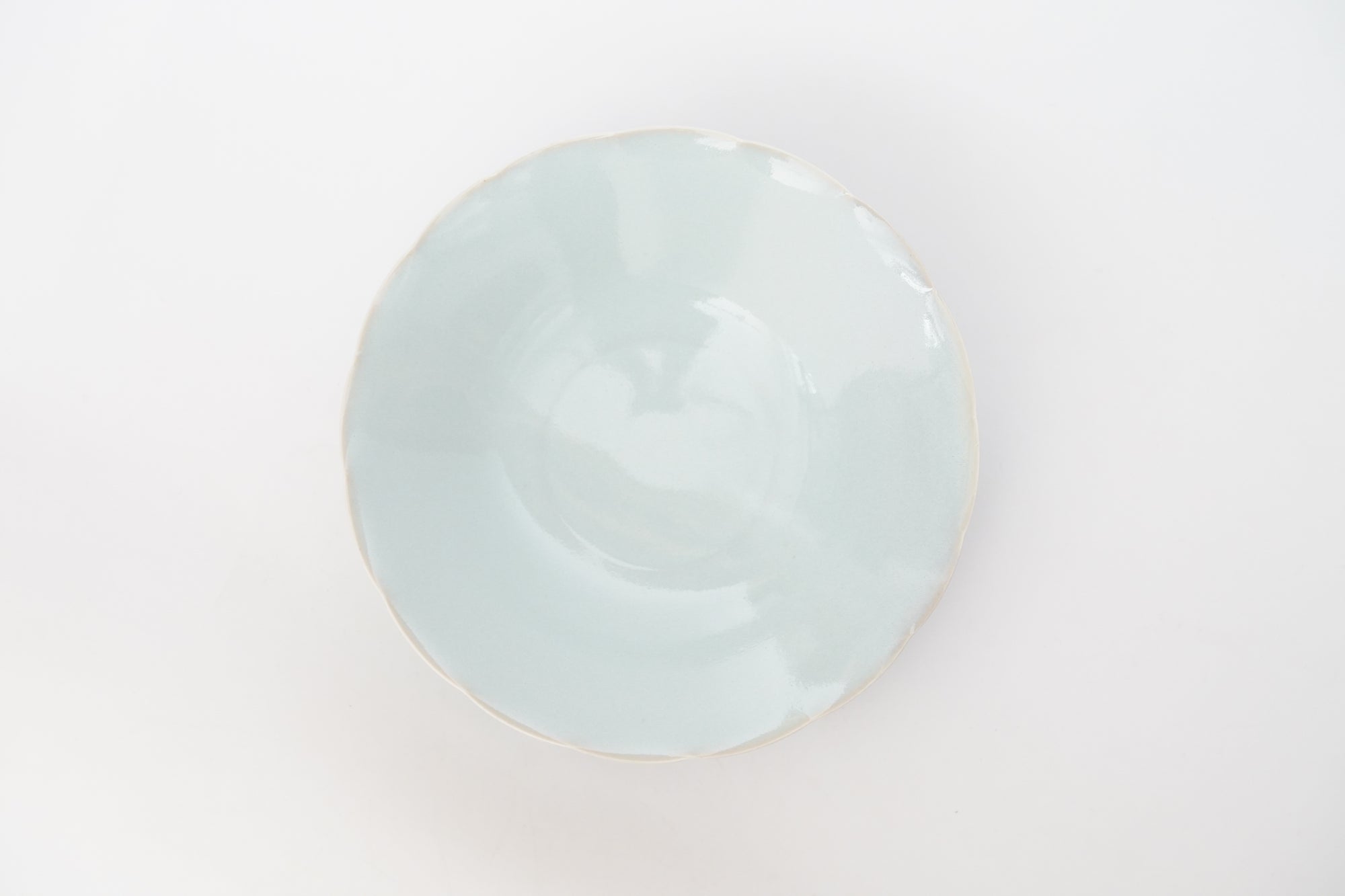 [Taku Kiyama] Powder celadon flower bowl