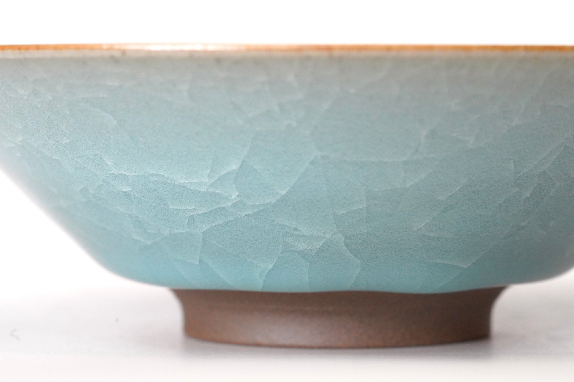 [Taku Kiyama] Powder celadon flower bowl