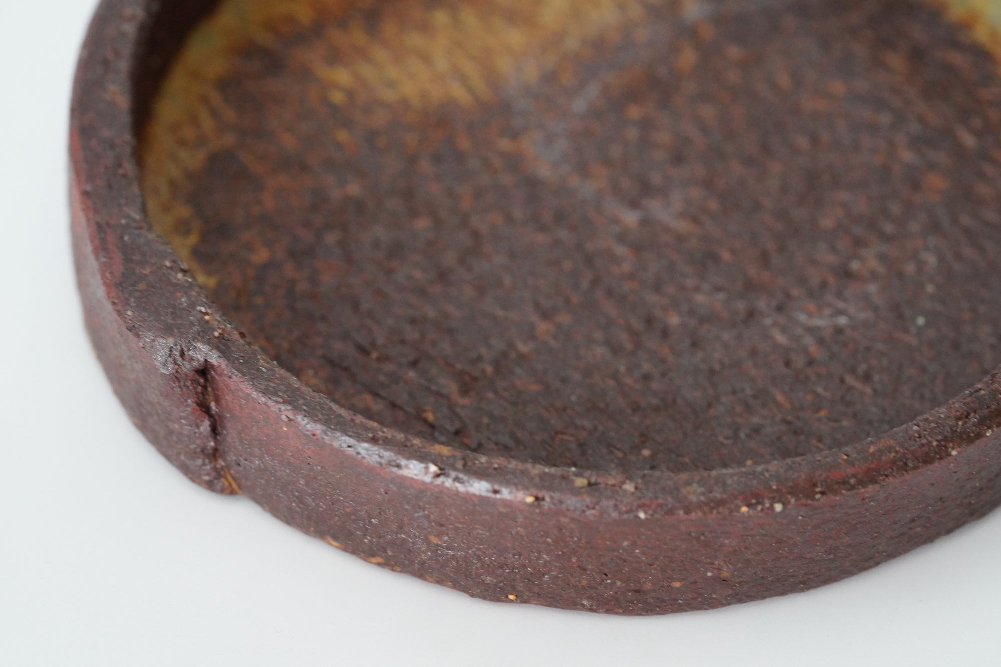【Taeko Kajihara】Kouchi edged round plate Black