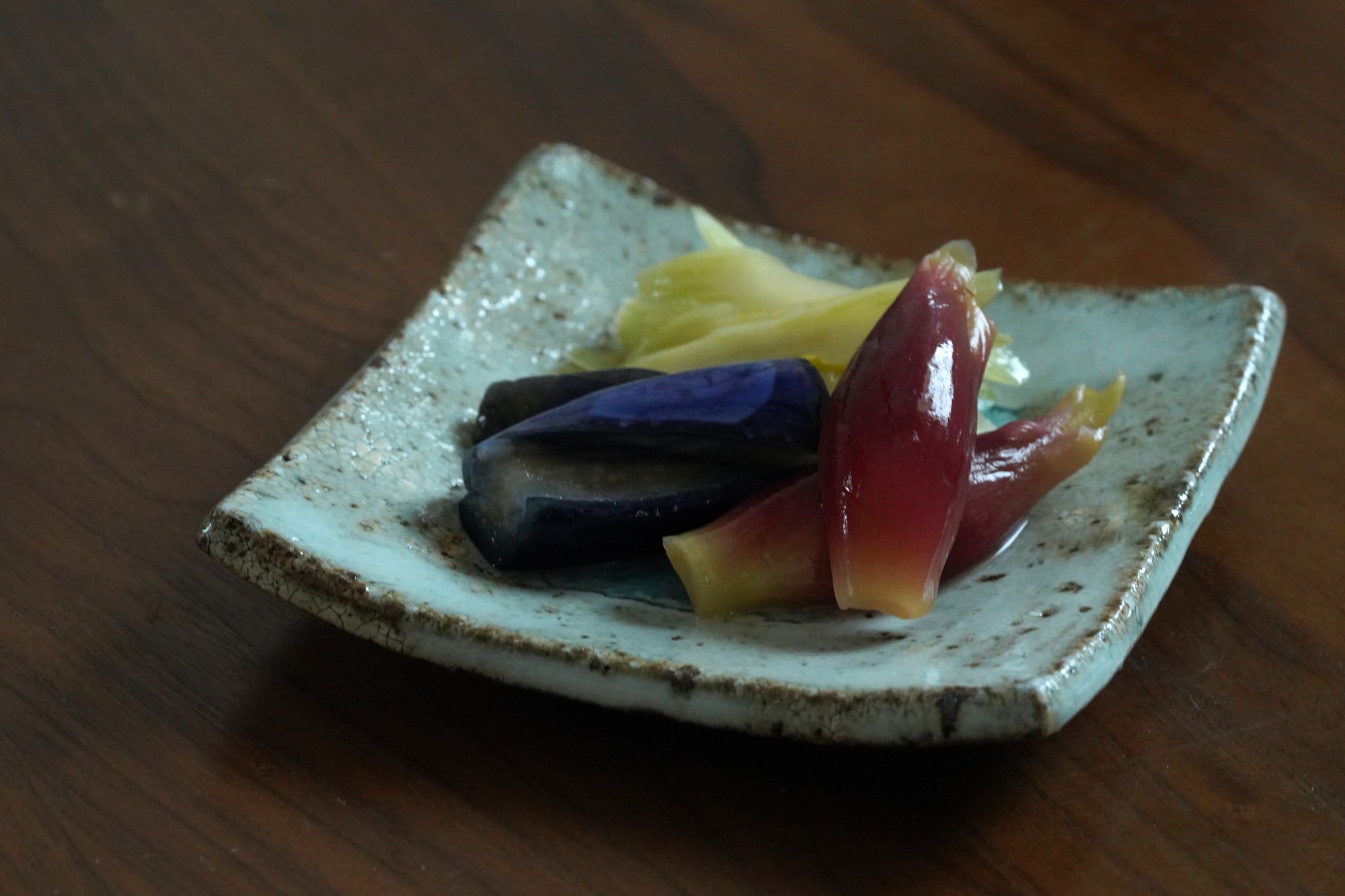 【本村ワタル】藁灰釉角皿　小