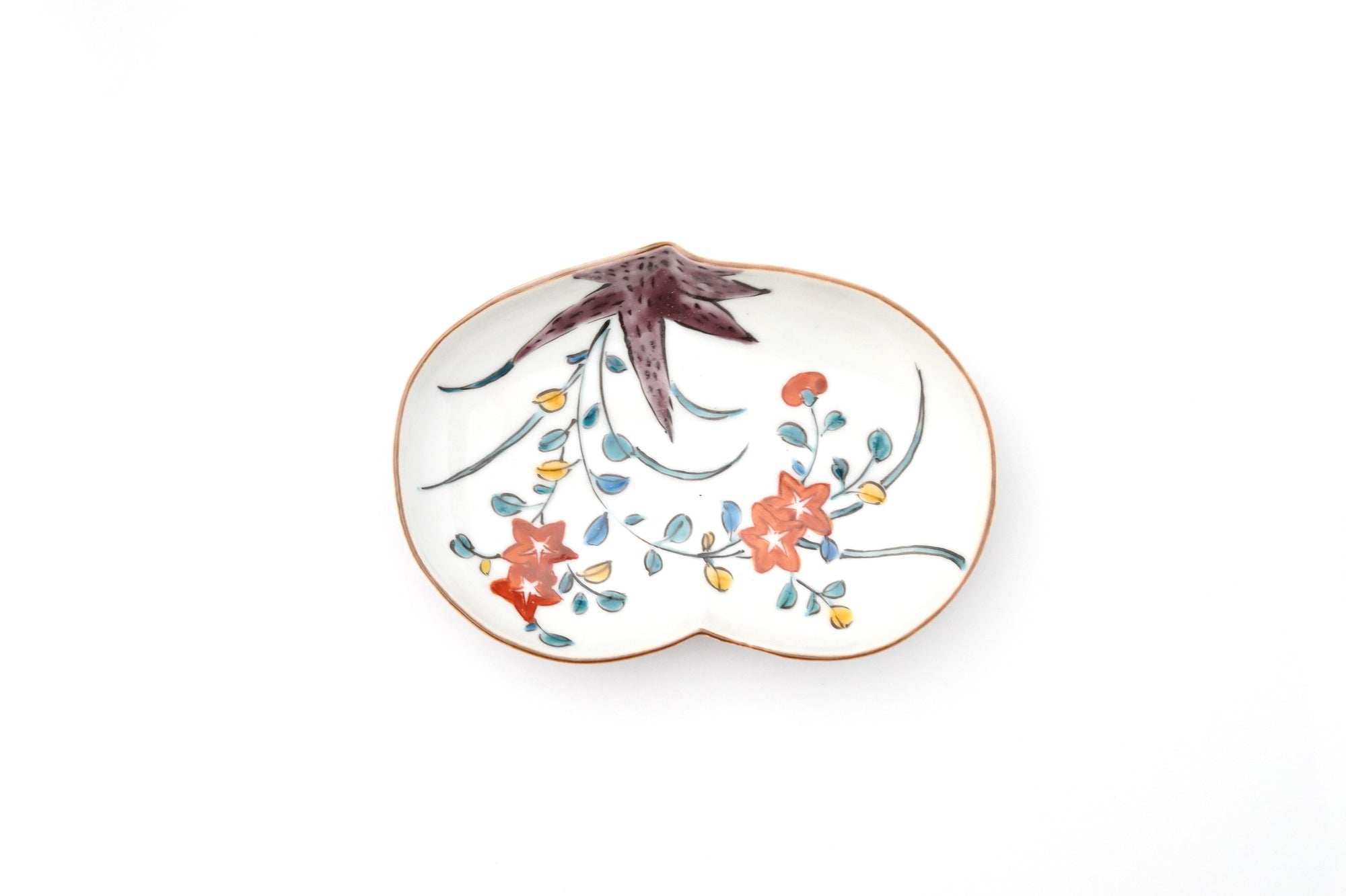 5-inch plate with ink-filled treasures and flowers and birds pattern