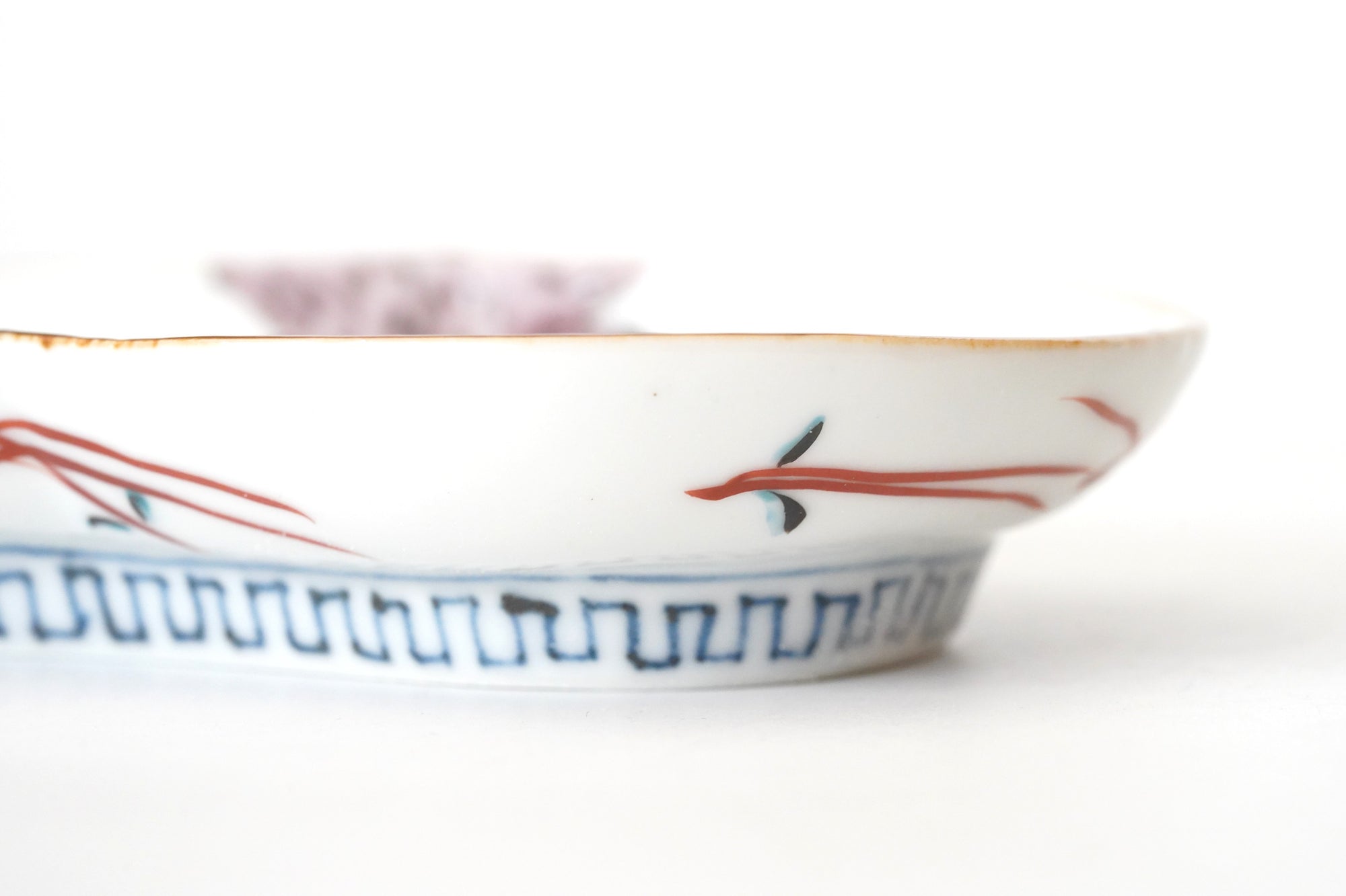 5-inch plate with ink-filled treasures and flowers and birds pattern