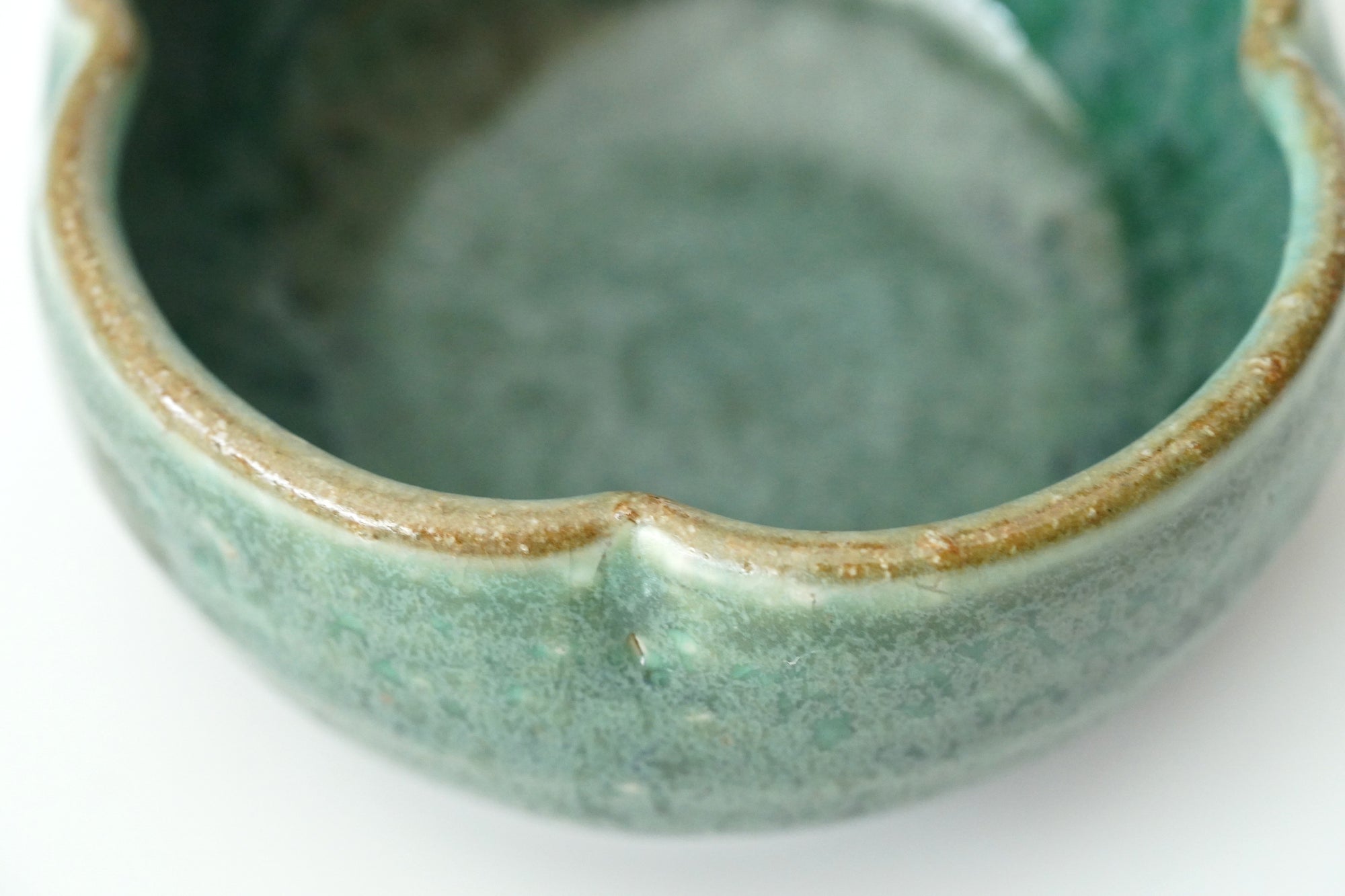 【工藤和彦】緑粉引木瓜豆鉢