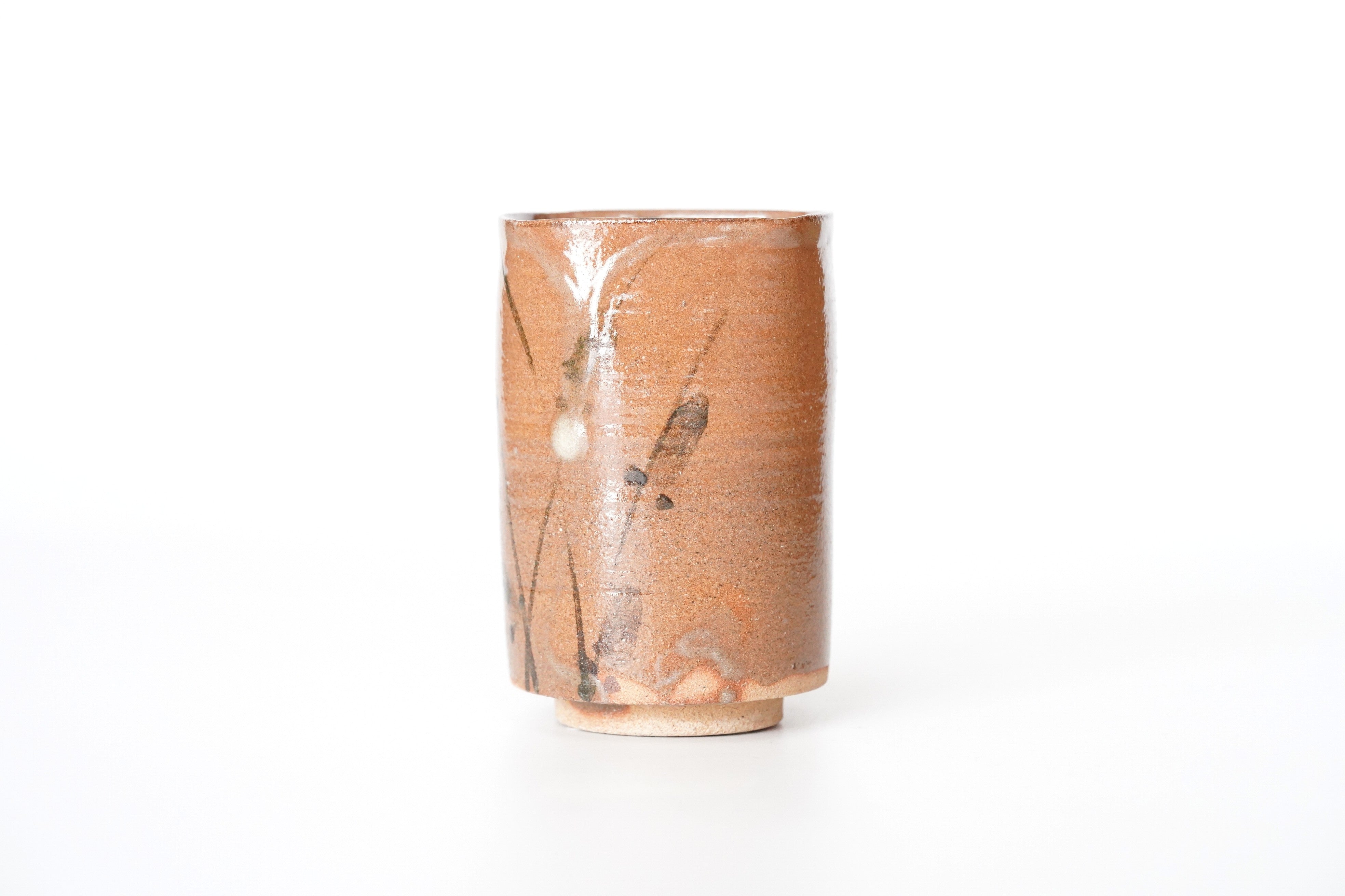 故、加藤仁　作　黒織部草花紋湯呑 故、加藤仁 作 織部黒湯飲み 故、加藤仁 作 黒織部草花紋湯呑