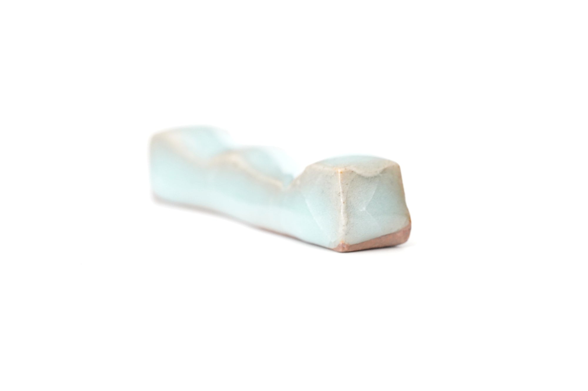 [Taku Kiyama] Powdered celadon astragalus