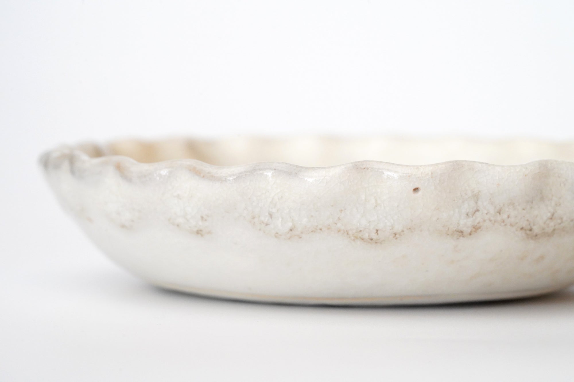 【Hideki Yamamoto】Glass glazed leaf-shaped Hakeme plate