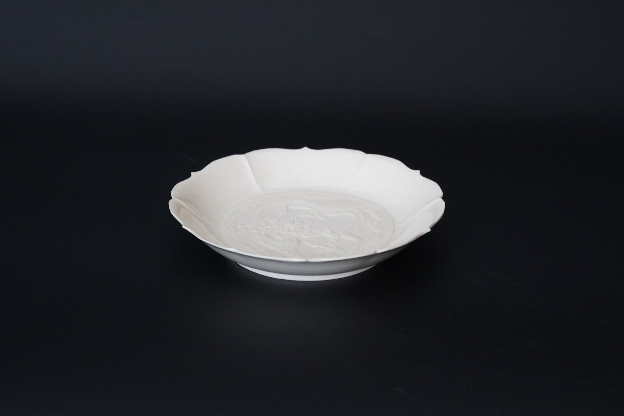 [Joe Harada] White seal flower flower pattern chrysanthemum petal board