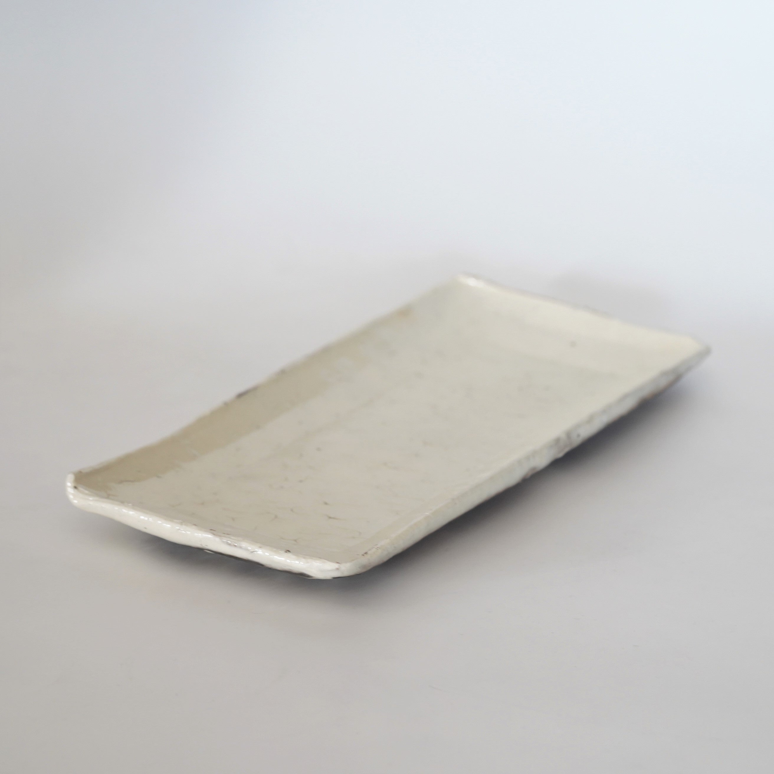 辻村 塊】粉引長皿 – うつわ御結