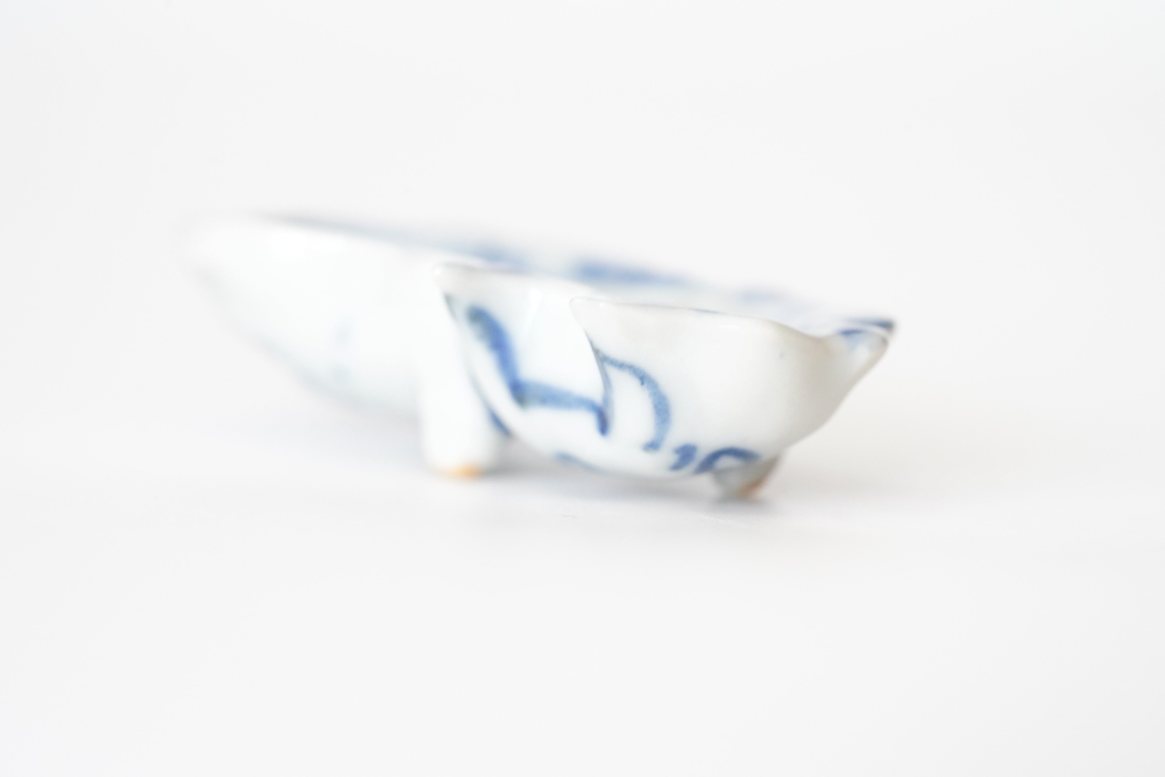 新道工房】染付牛形粒向 – うつわ御結