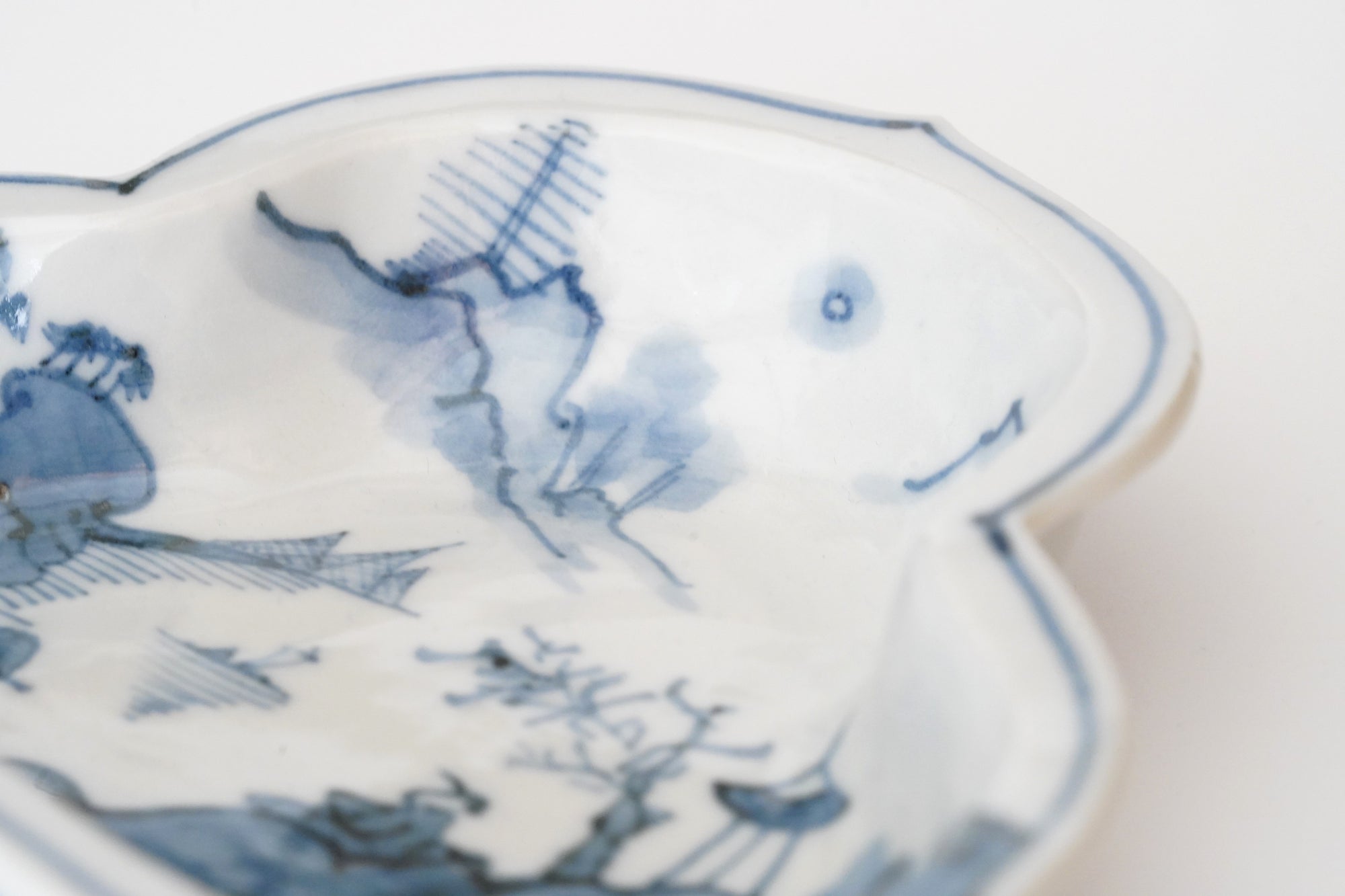 松型向付　染山水