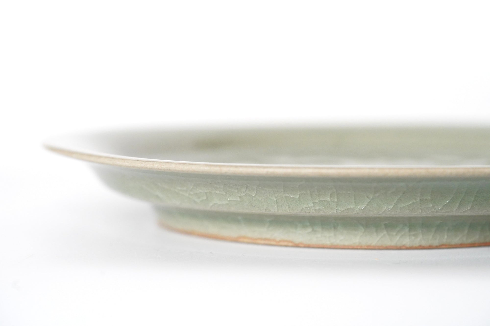 【川瀬竹秋】青瓷彫花文皿（A-03）　彩