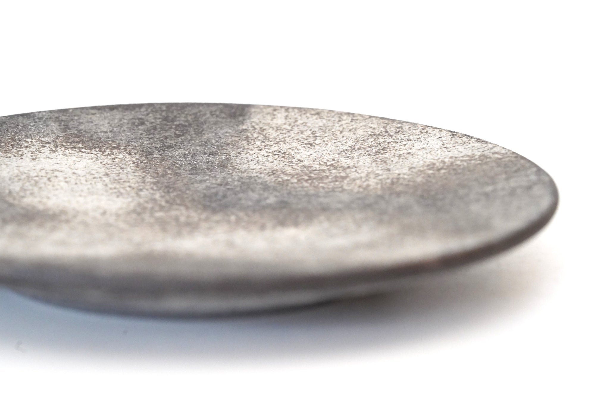 [Eiichi Shibuya] 地陶圆盘，小，灰色