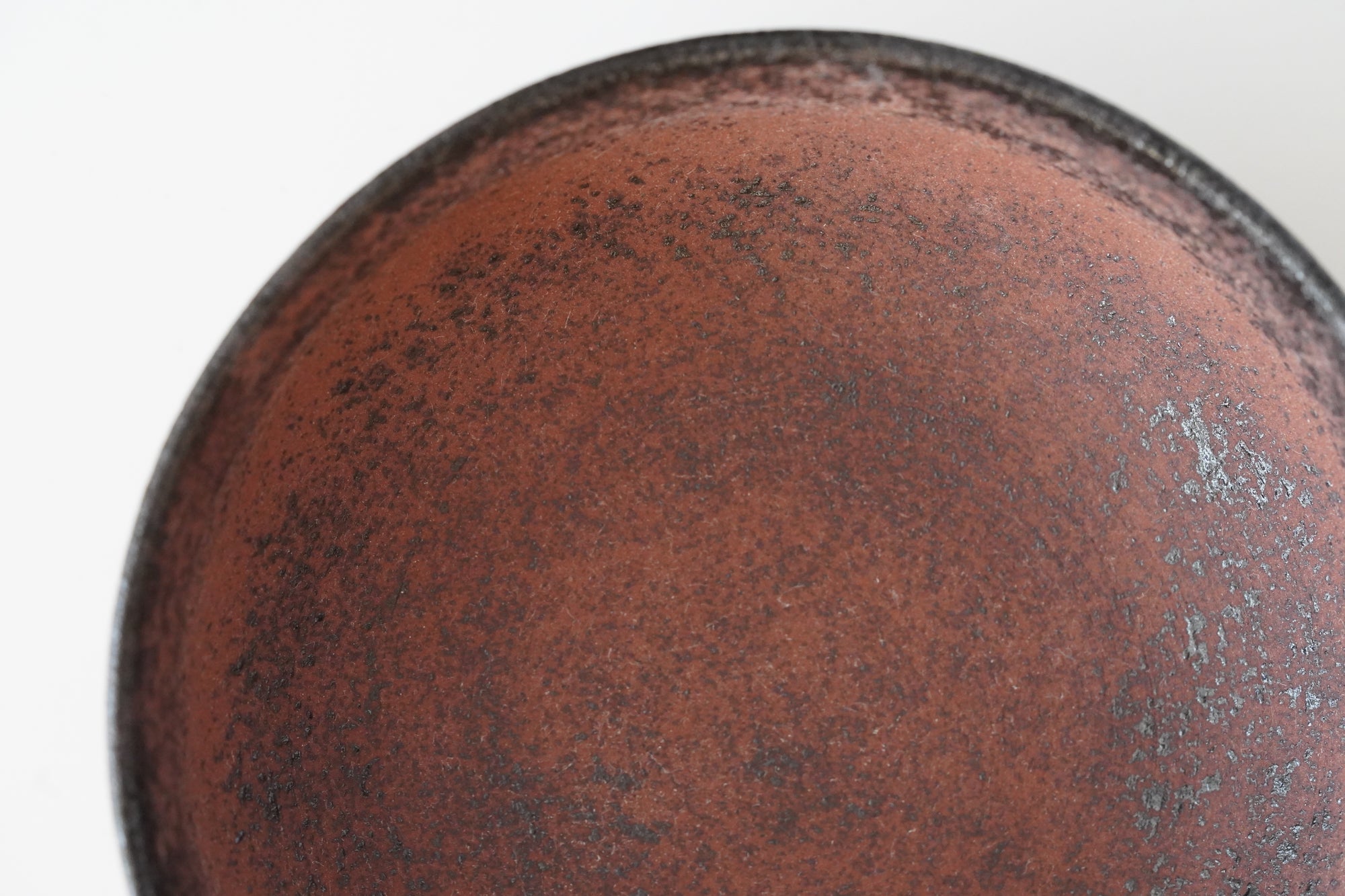 [Eiichi Shibuya] 地陶罐，小朱红色