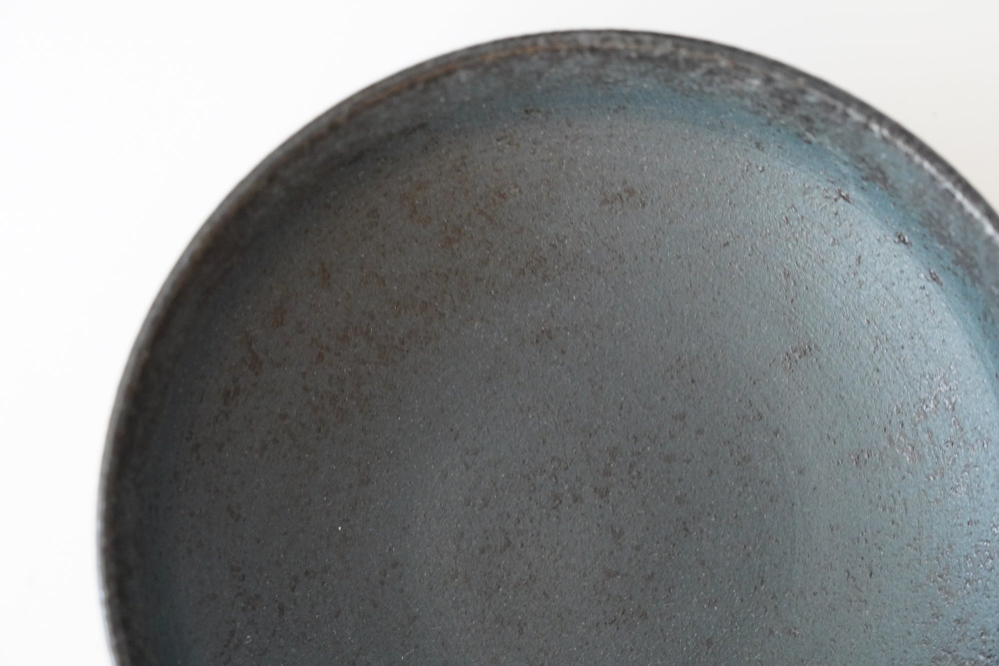 [Eiichi Shibuya] 地陶罐，小，铜绿