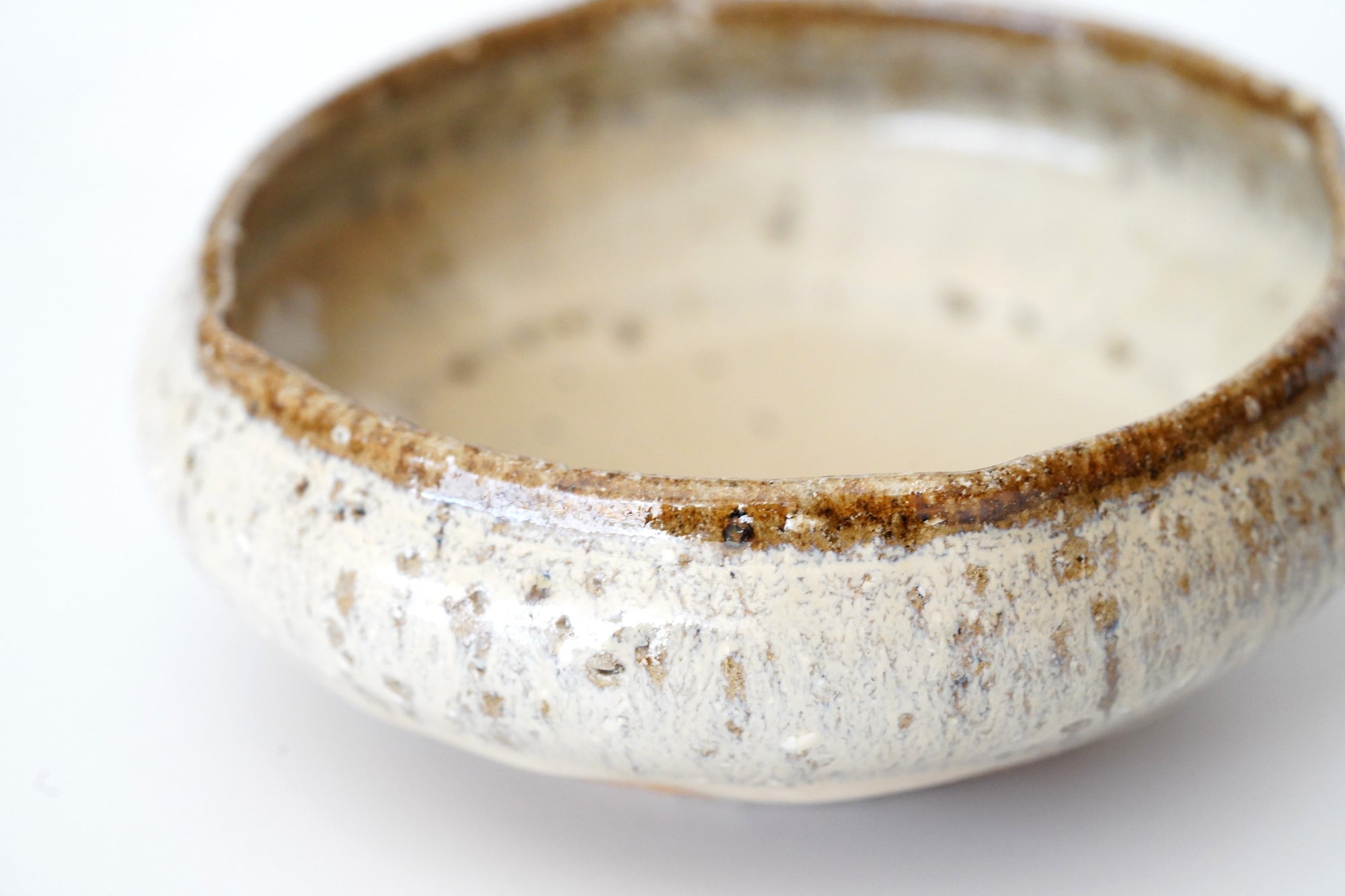 【藤ノ木陽太郎】斑唐津縁四方丸小鉢