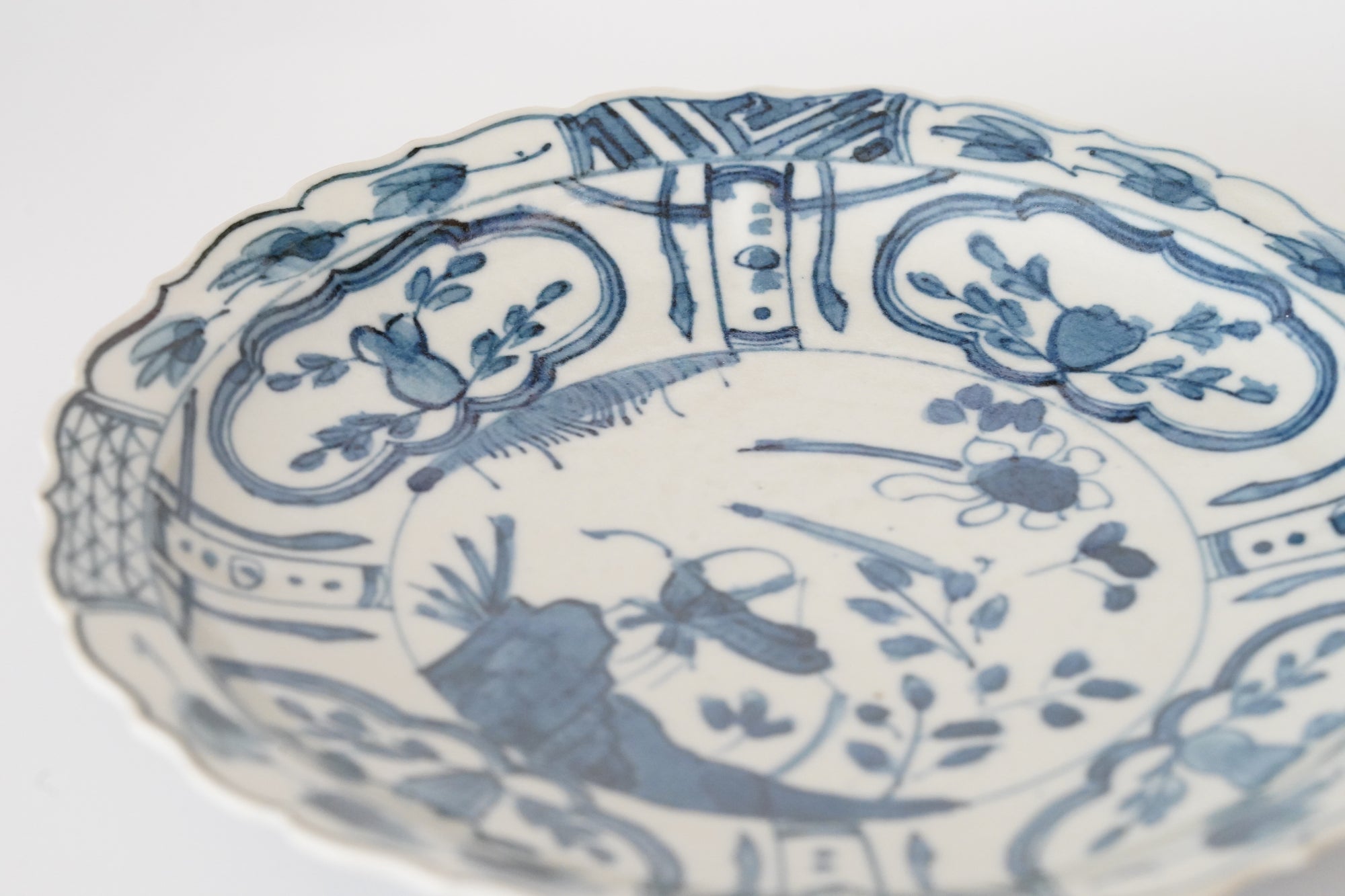 【柳川謙治】染付芙蓉手六寸五分皿