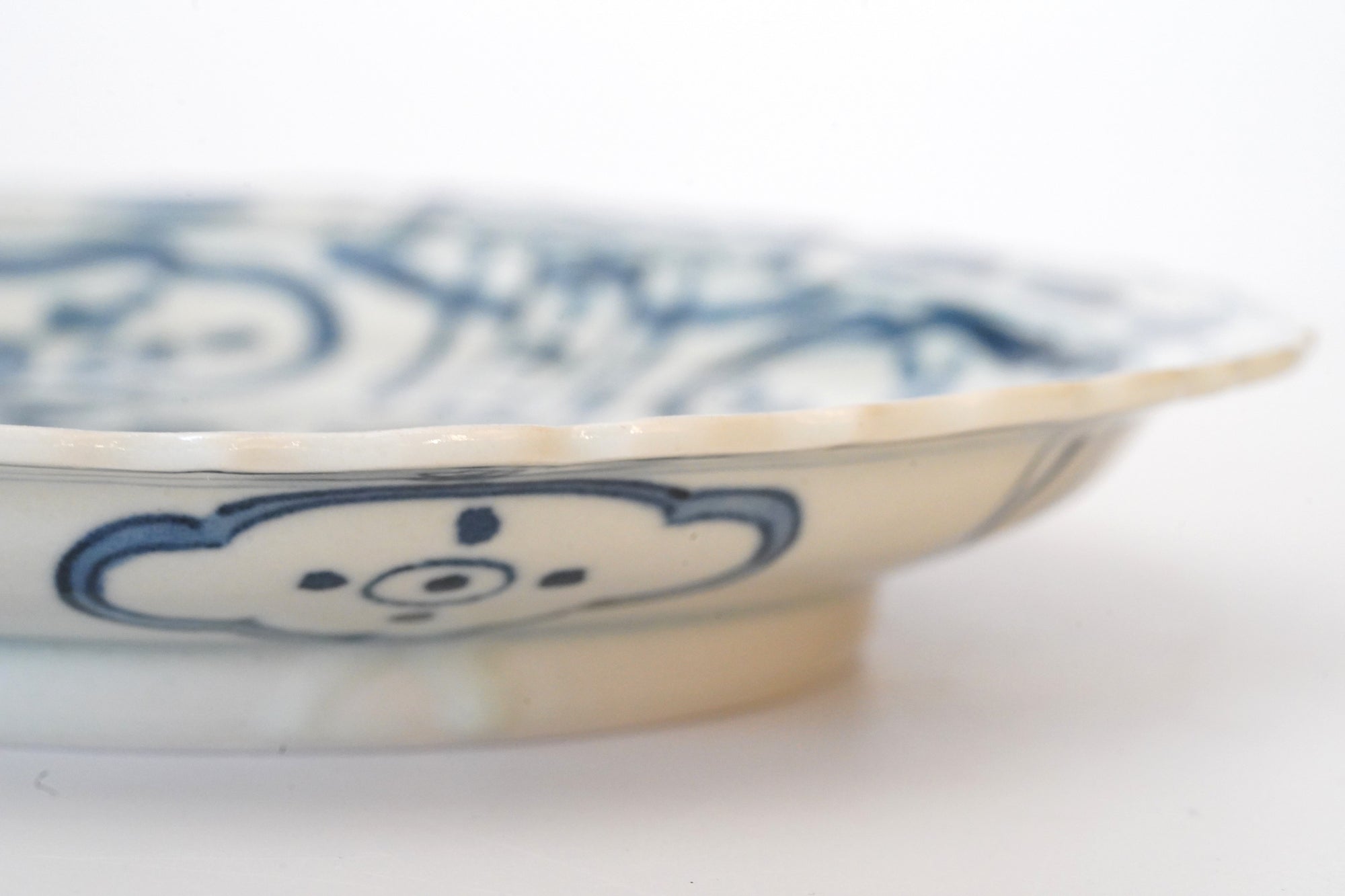 【柳川謙治】染付芙蓉手六寸五分皿