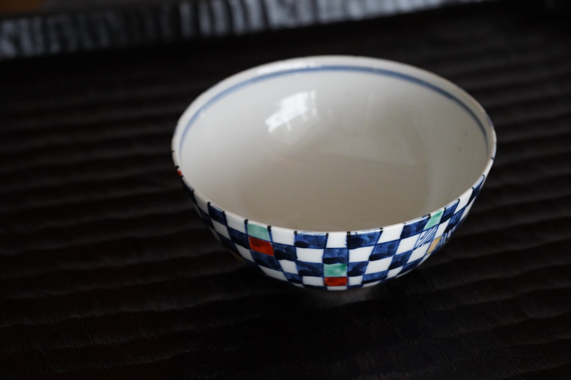 [Koji Kato] Five-colored monkey and deer pattern plate