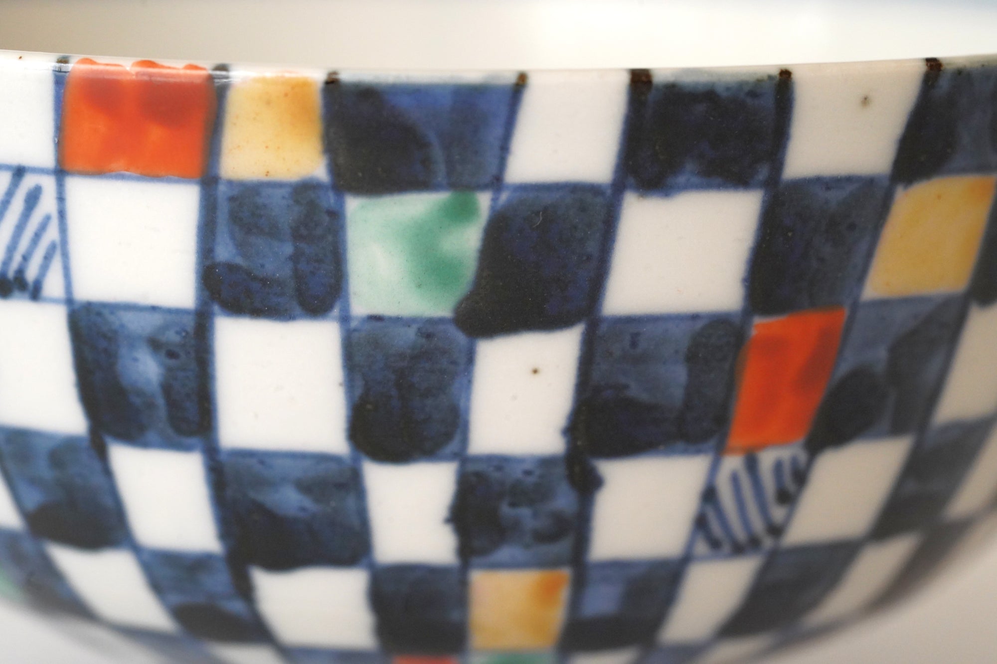 [Koji Kato] Five-colored monkey and deer pattern plate