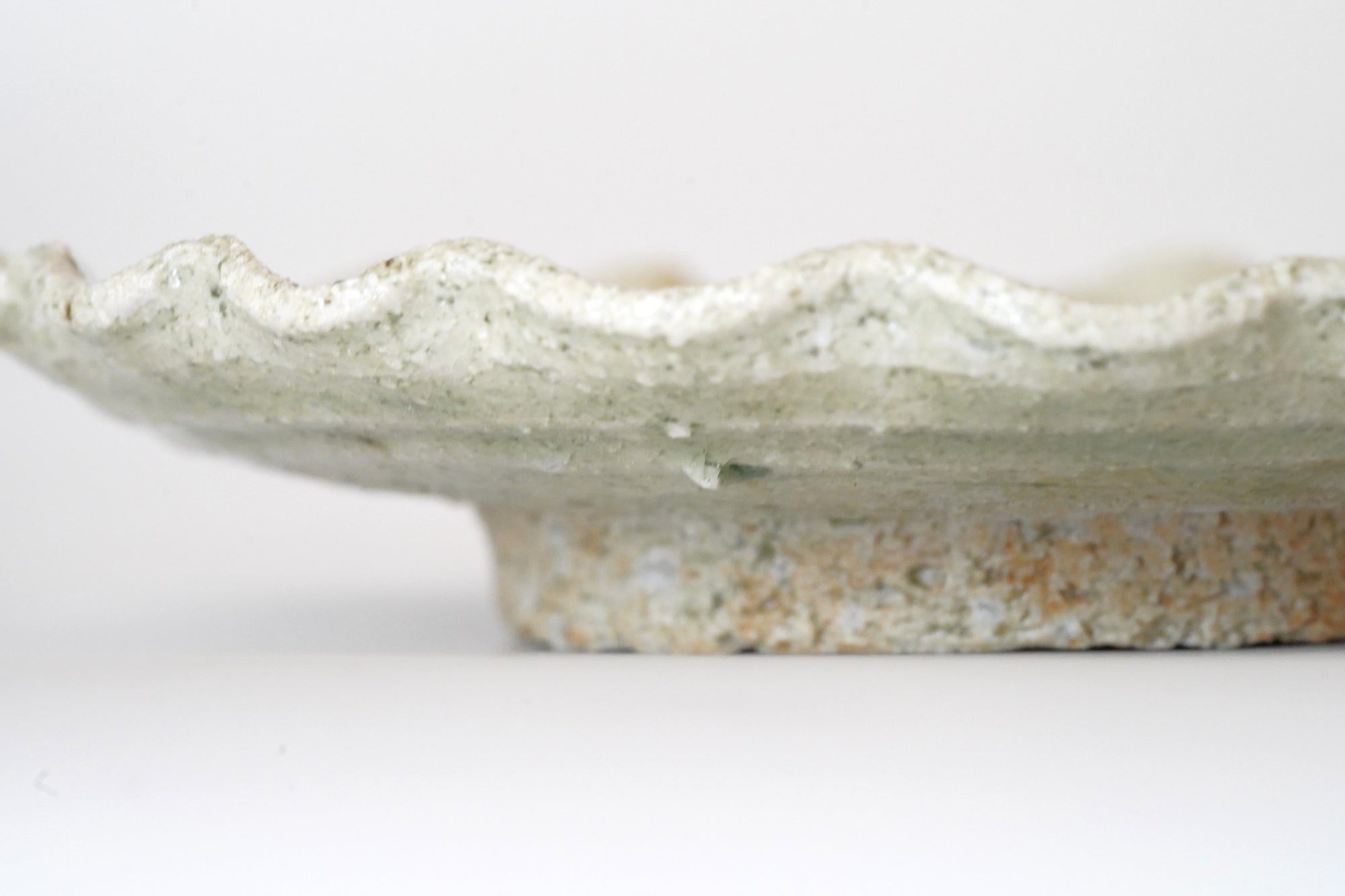 【西岡悠】灰釉福字文皿