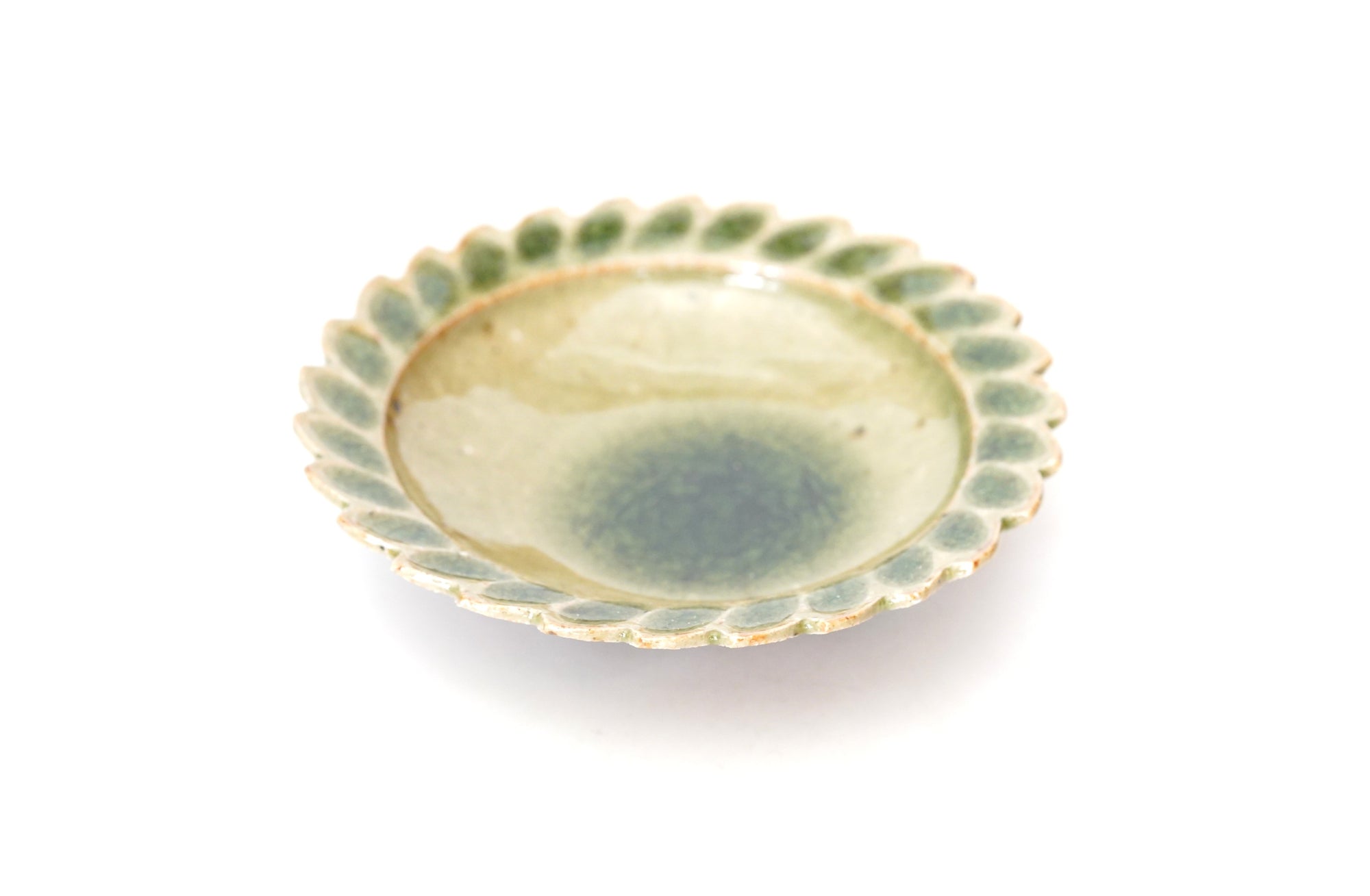 【Shuichi Okamoto】Ao-Karatsu flower designed small plate