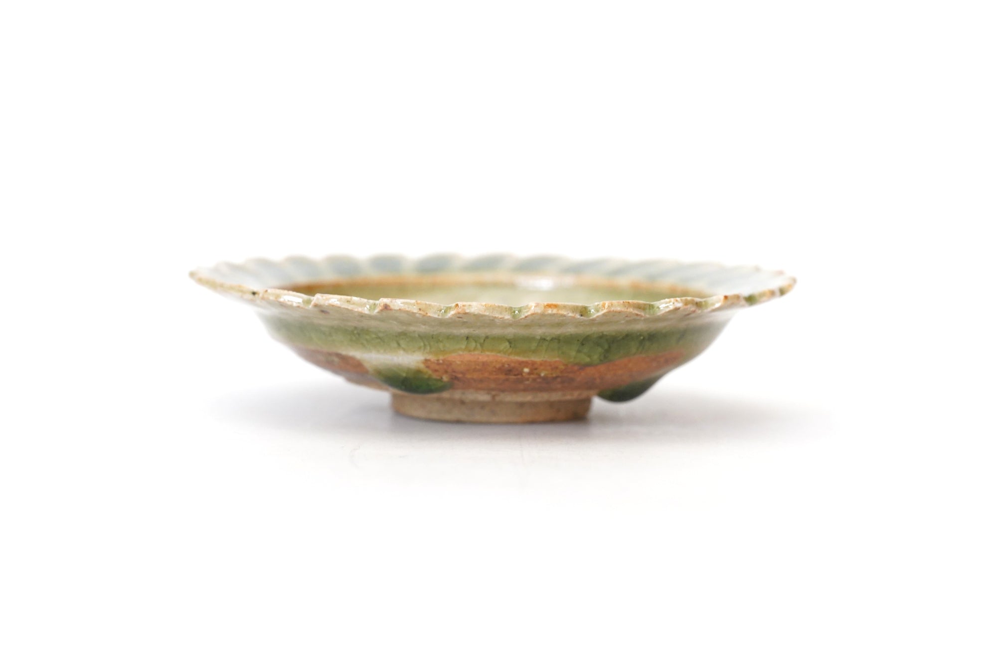 【Shuichi Okamoto】Ao-Karatsu flower designed small plate