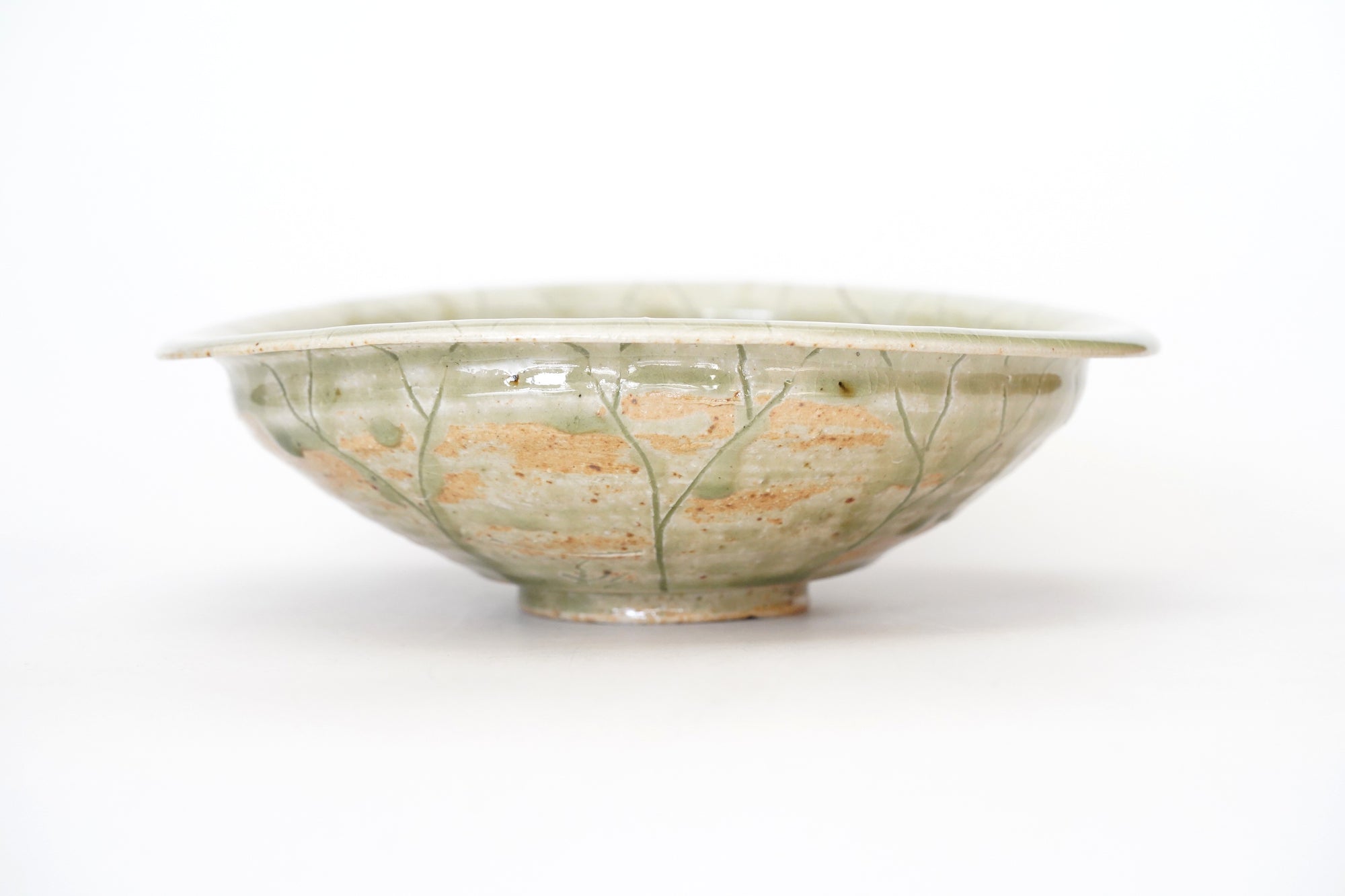 【Shuichi Okamoto】Ao-Karatsu flowered patterned big bowl