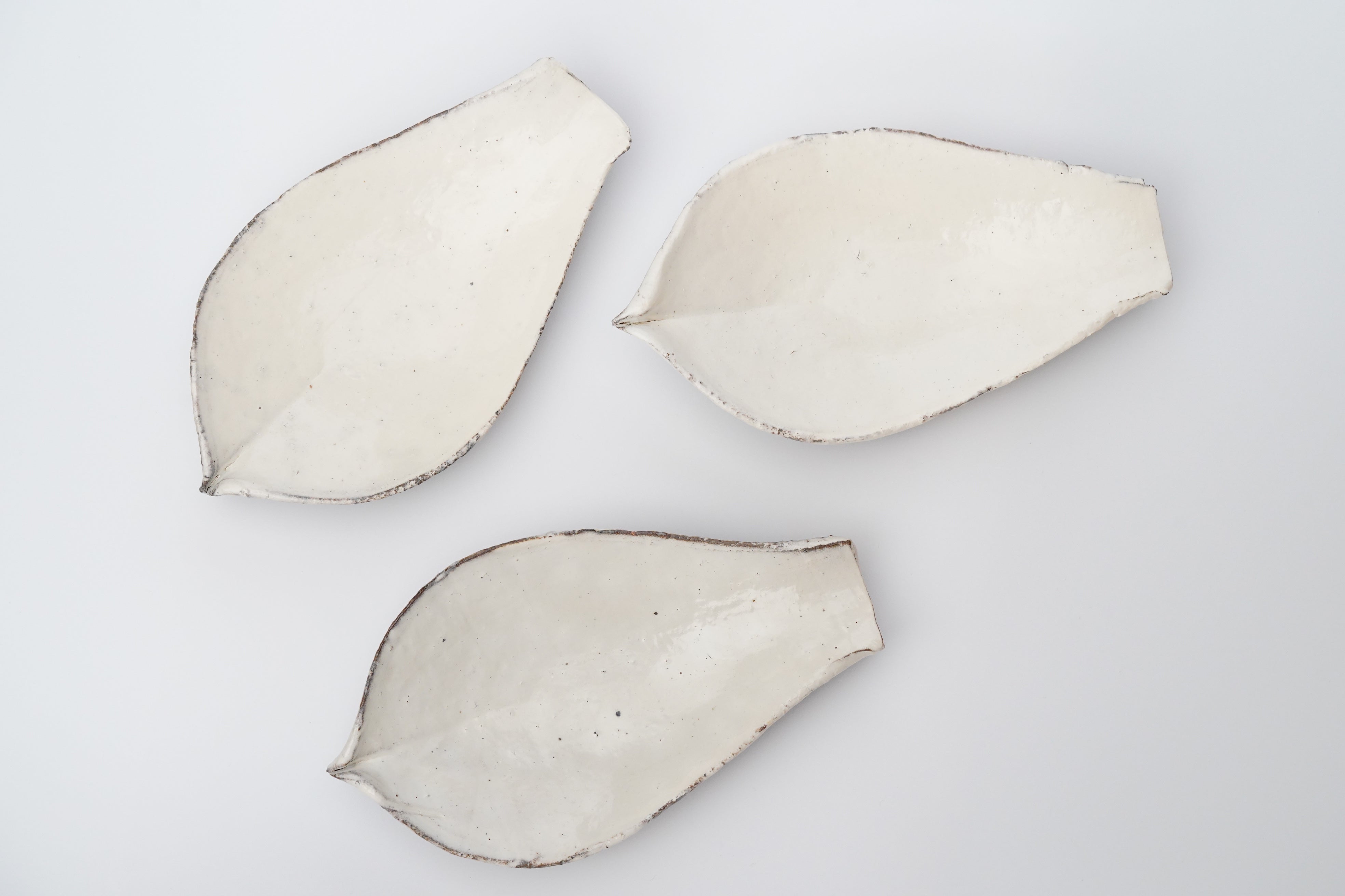 辻村 塊】粉引向付 蓮弁 – うつわ御結