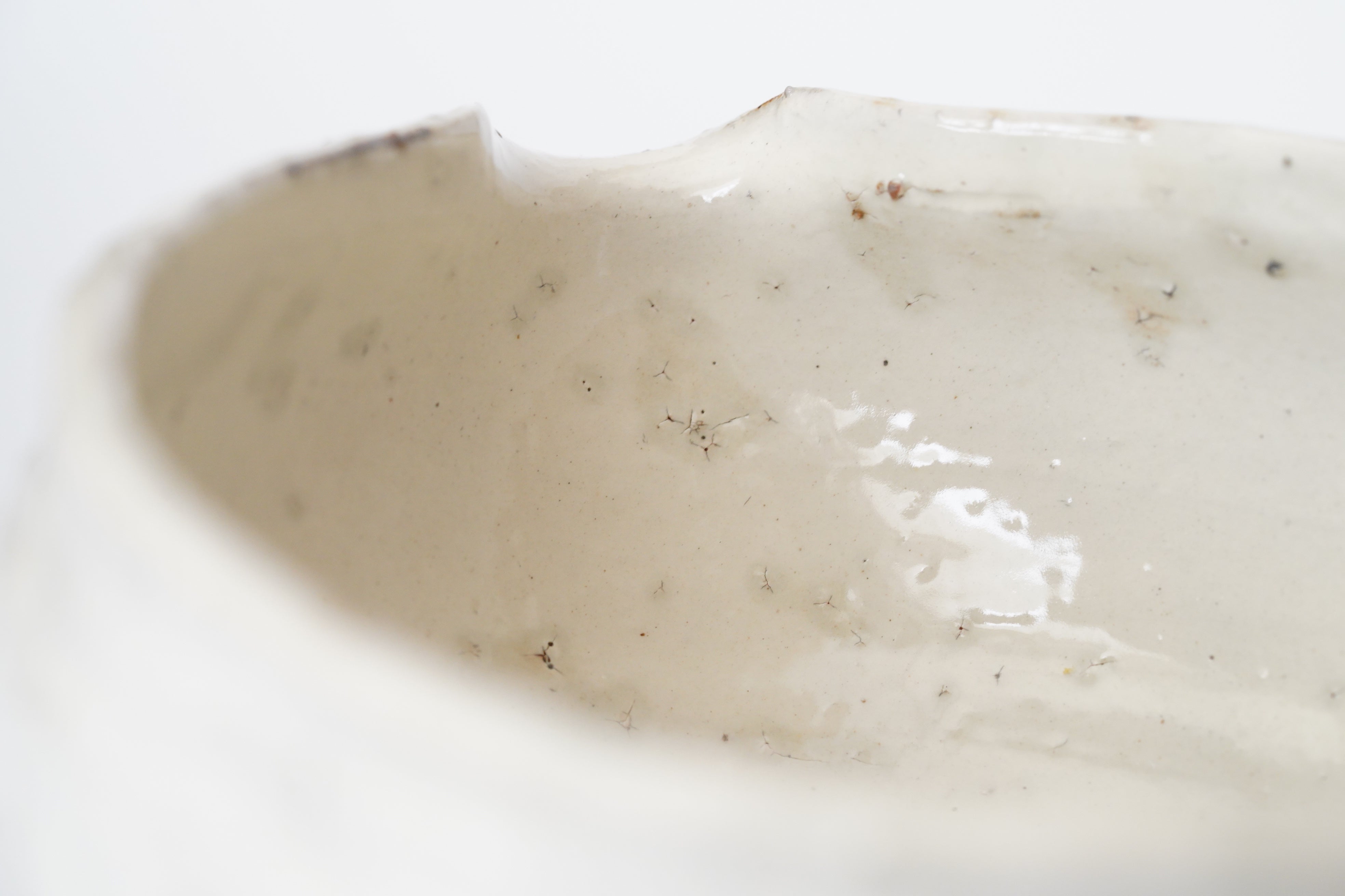 辻村塊】粉引片口 大 – うつわ御結