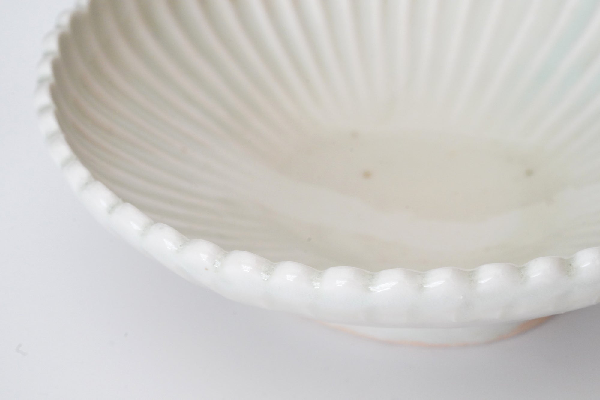 【杉本太郎】白磁6寸菊花鉢