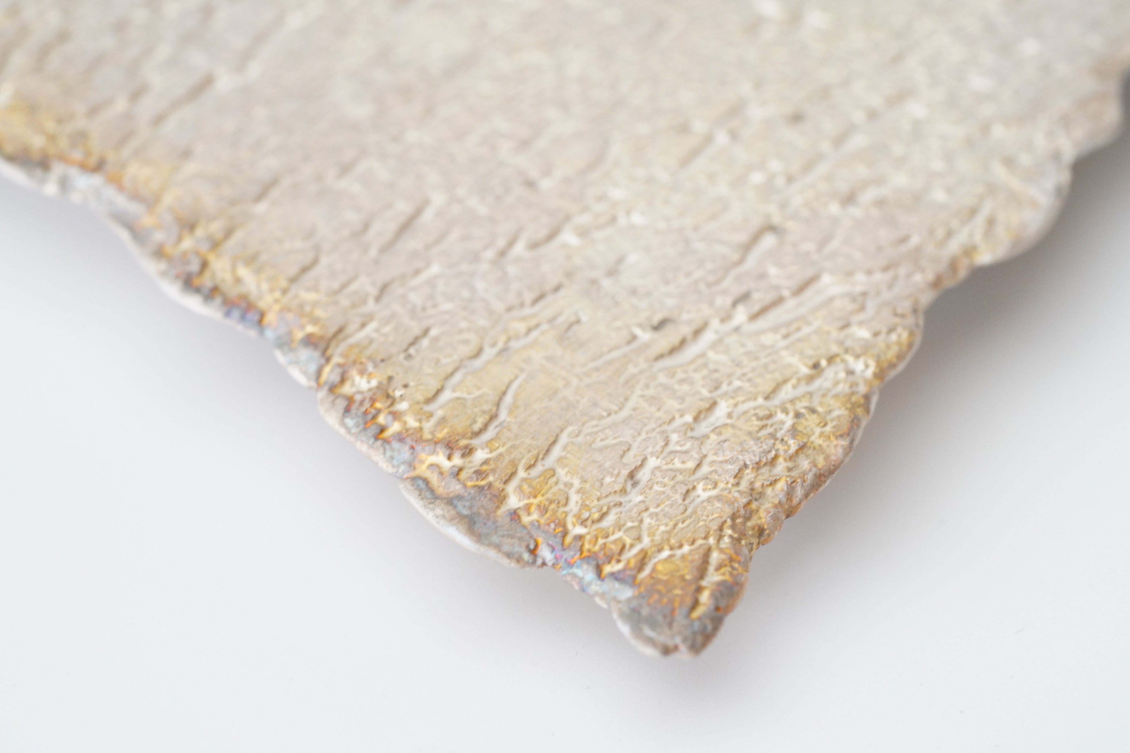 野田里美さん刷毛目銀彩リバーシブルプレート2枚 野田里美さん刷毛目銀彩リバーシブルプレート2枚 野田里美】銀彩