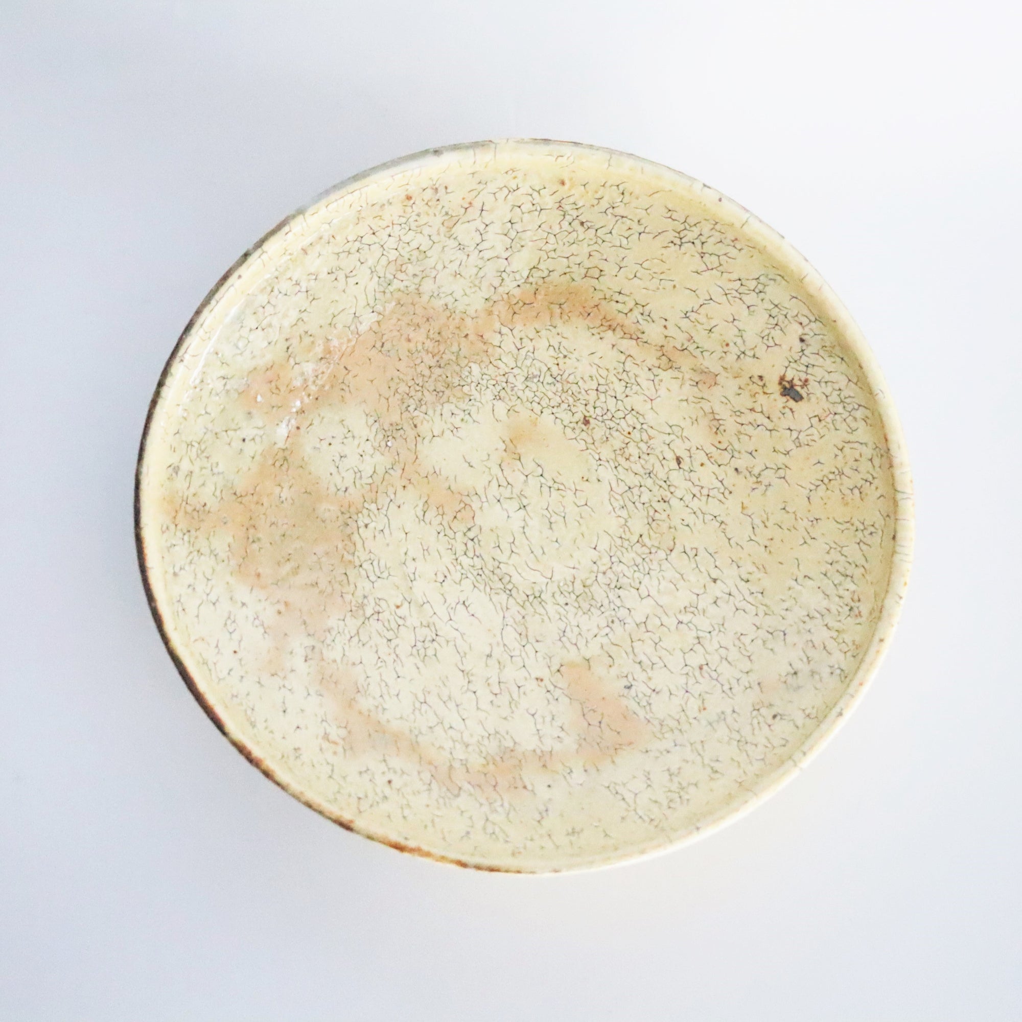 【Kazuhiko Kudo】Yellow Kohiki bent middle sized bowl
