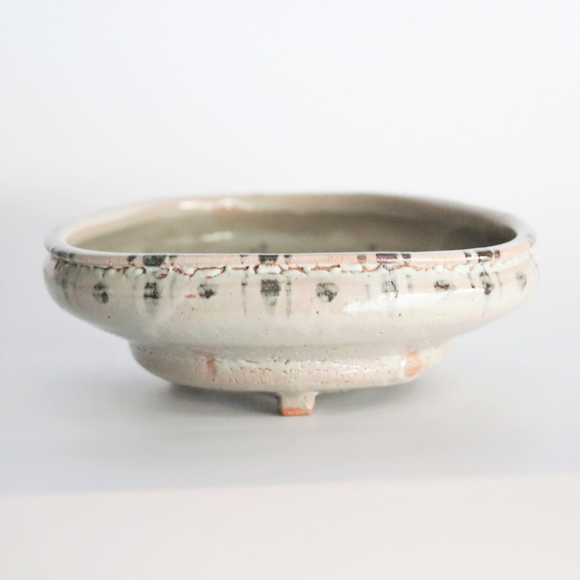 【Sakurei Okamoto】E-Garatsu triangular bowl