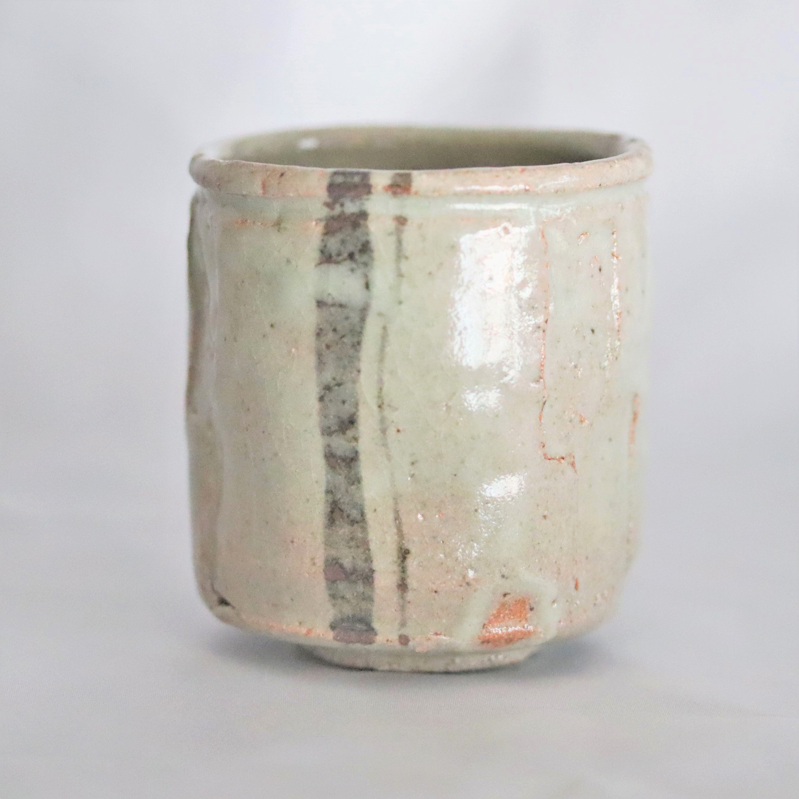 岡本作礼】絵唐津鎬湯呑 – うつわ御結