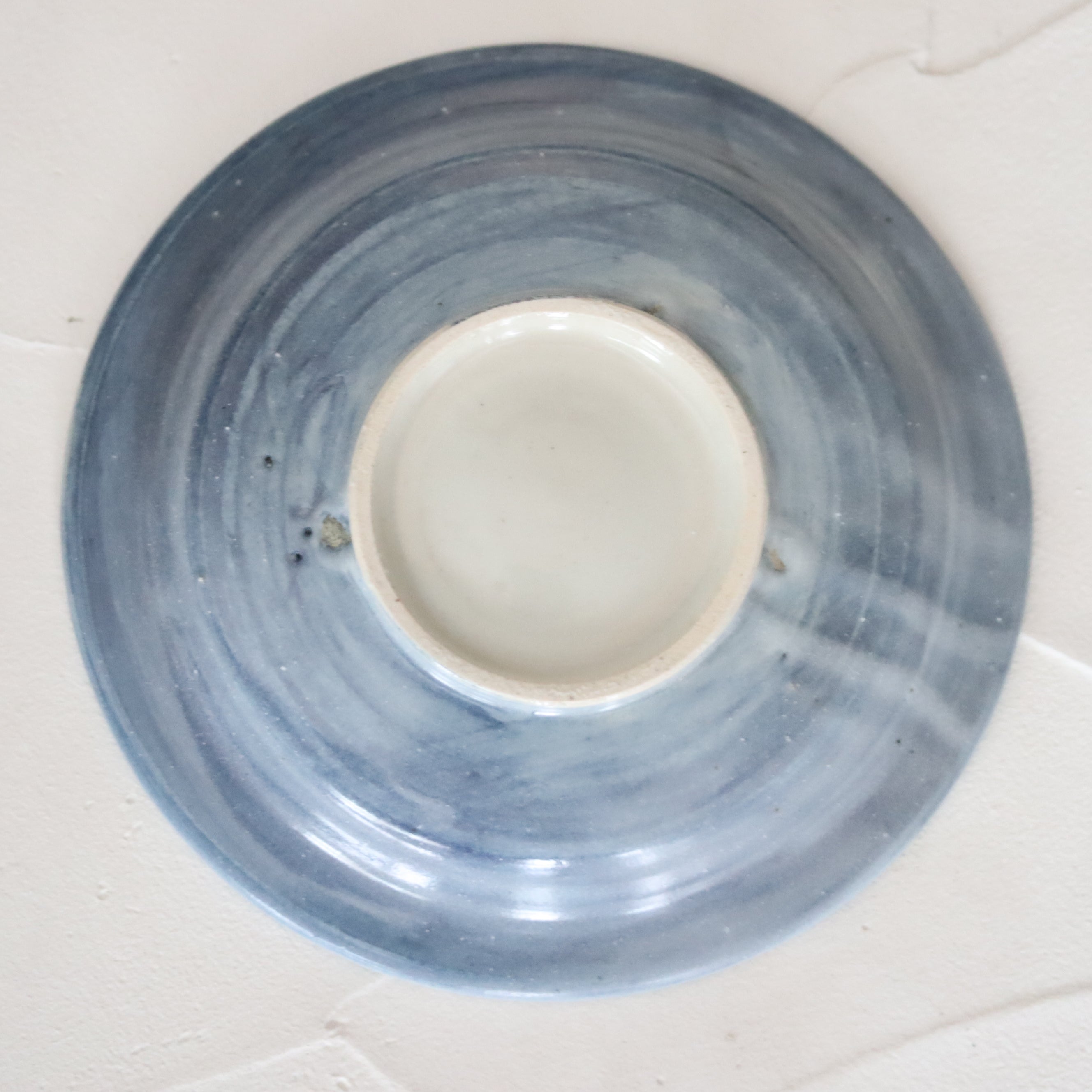 小島陽介】呉須刷毛目皿 – うつわ御結