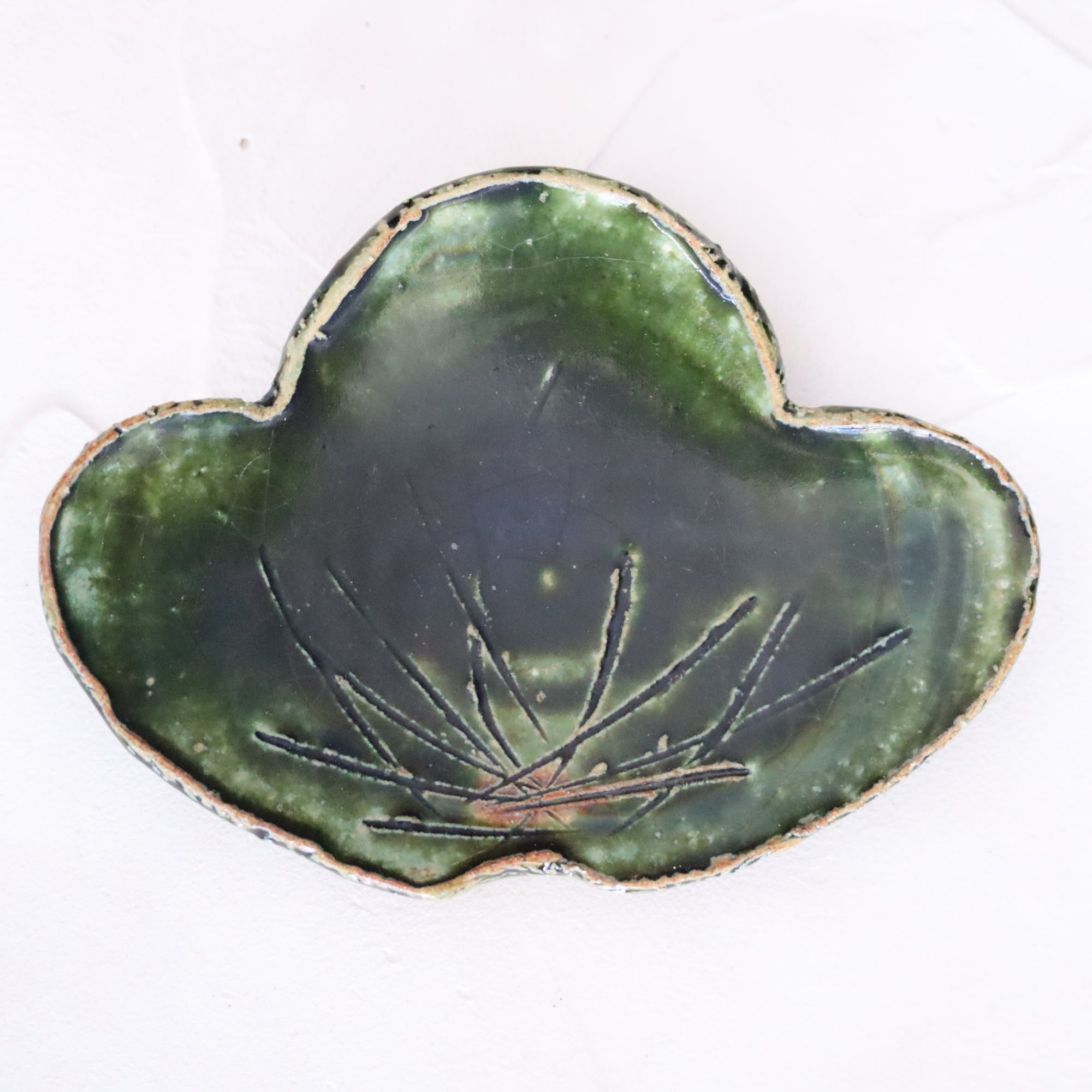 Oribe pine shaped small plate
