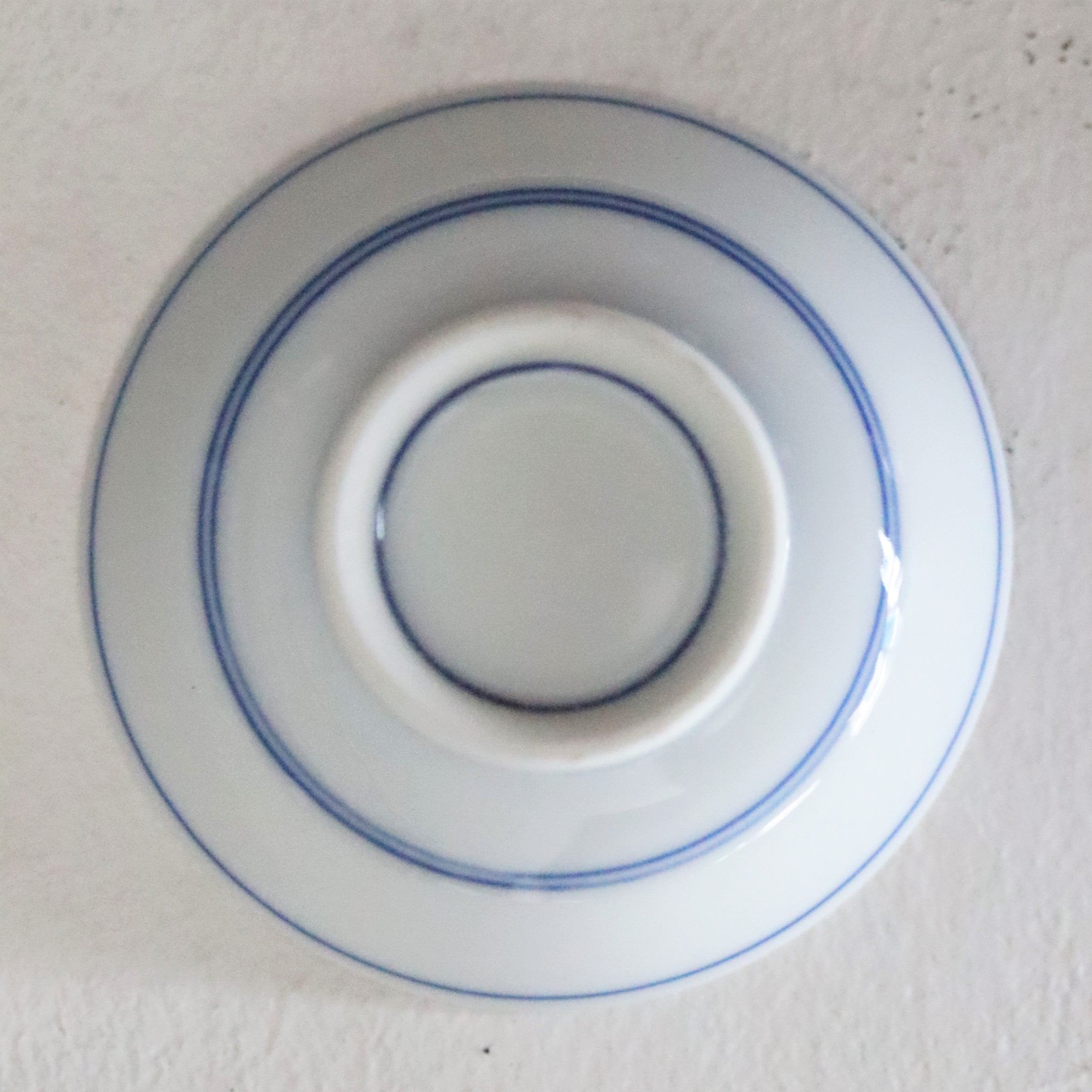 染付平盃 – うつわ御結