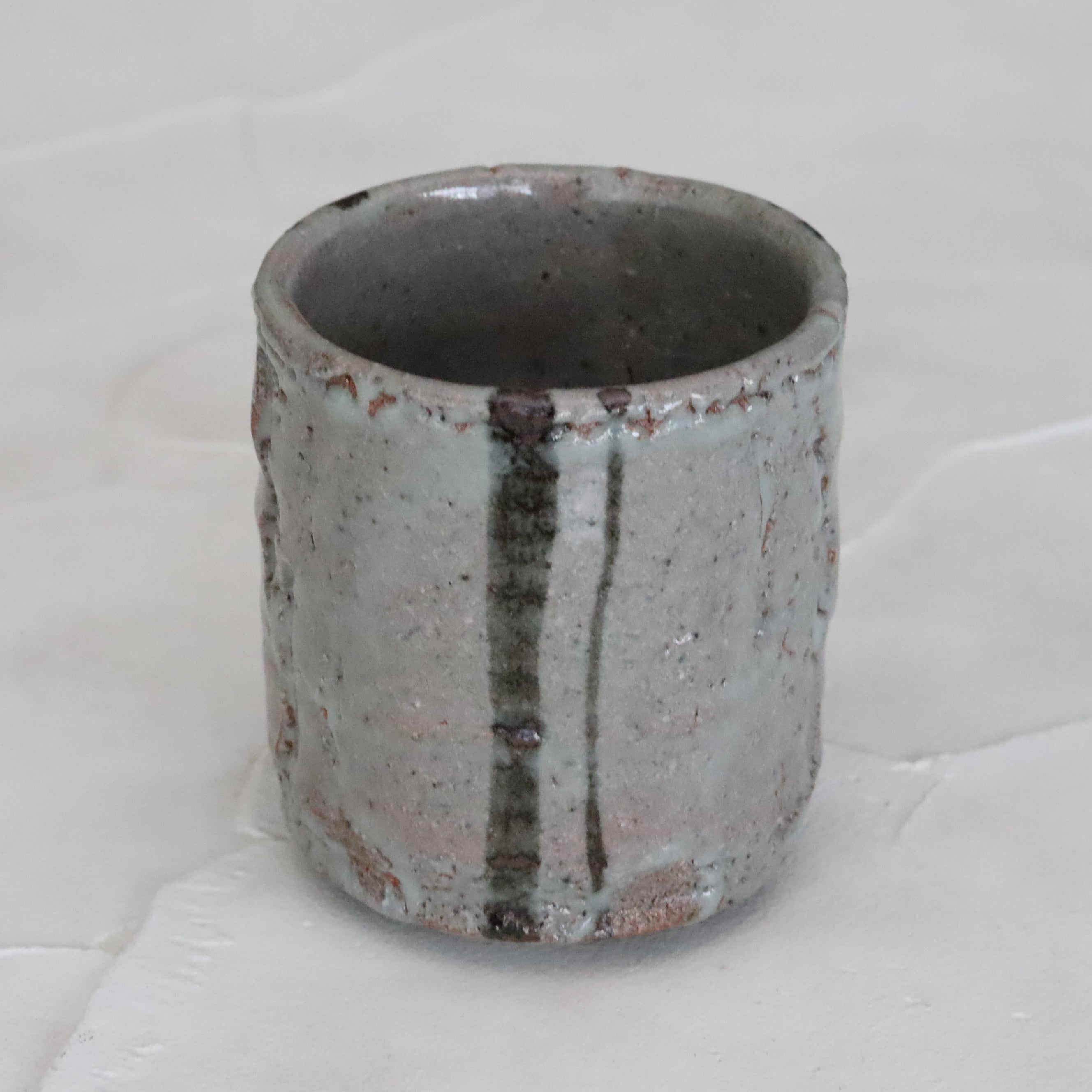 岡本作礼】絵唐津鎬湯呑 – うつわ御結