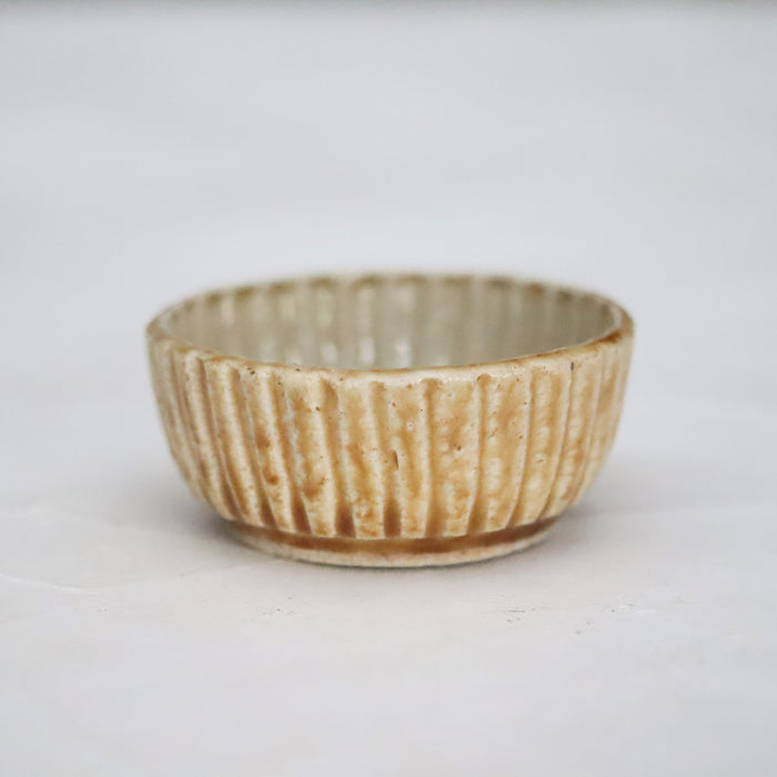 【雪ノ浦裕一】琥珀釉しのぎ豆鉢
