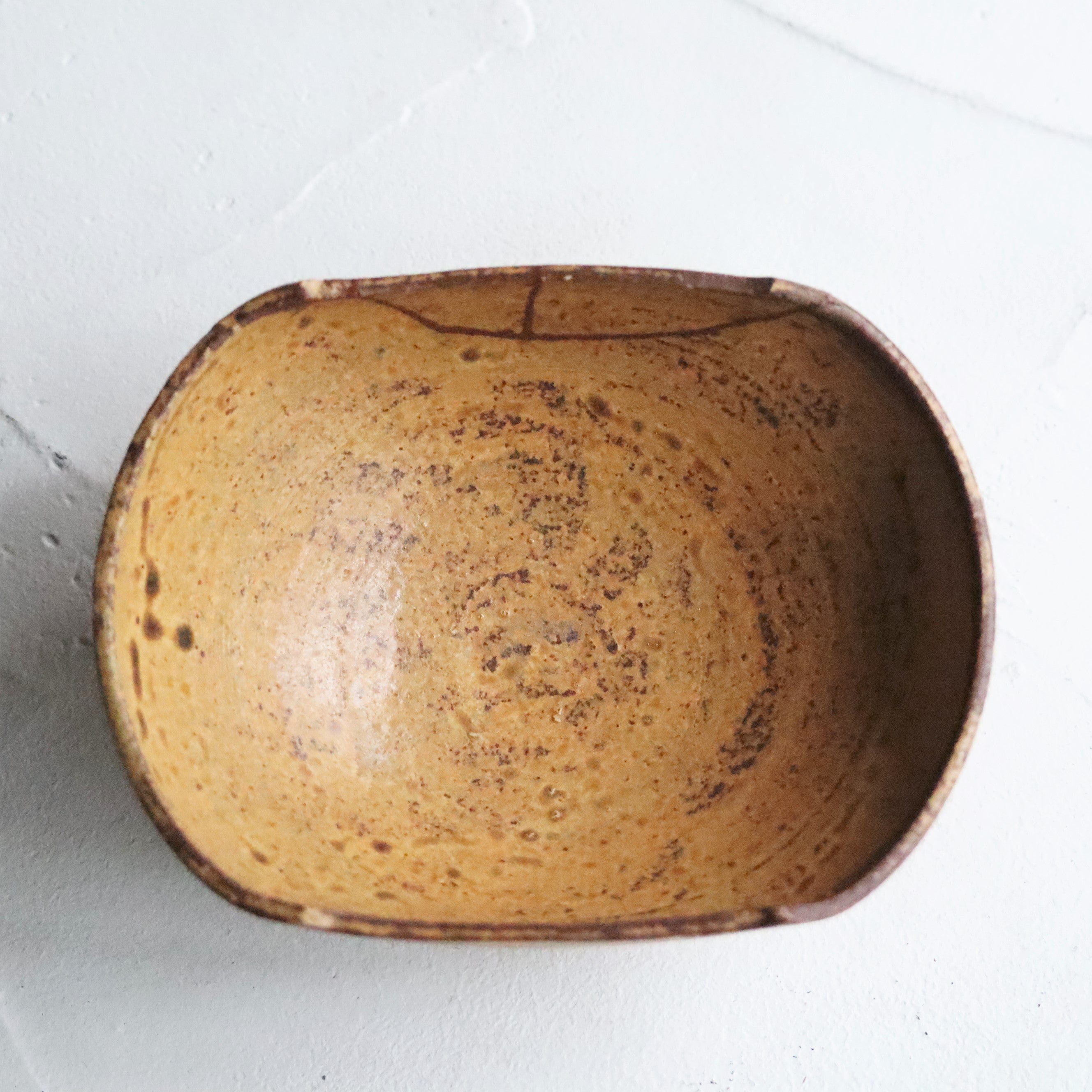 京都の古道具屋で金継ぎ用の器を探す｜有島ゆん