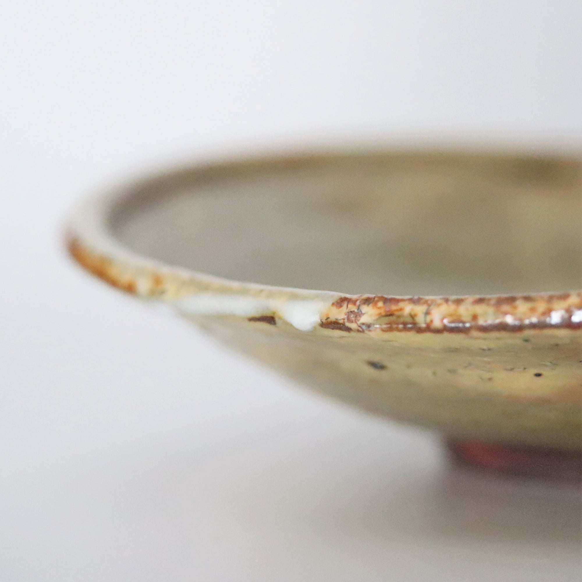 【Kazuhiko Kudo】Yellow Kohiki flat katakuchi small bowl