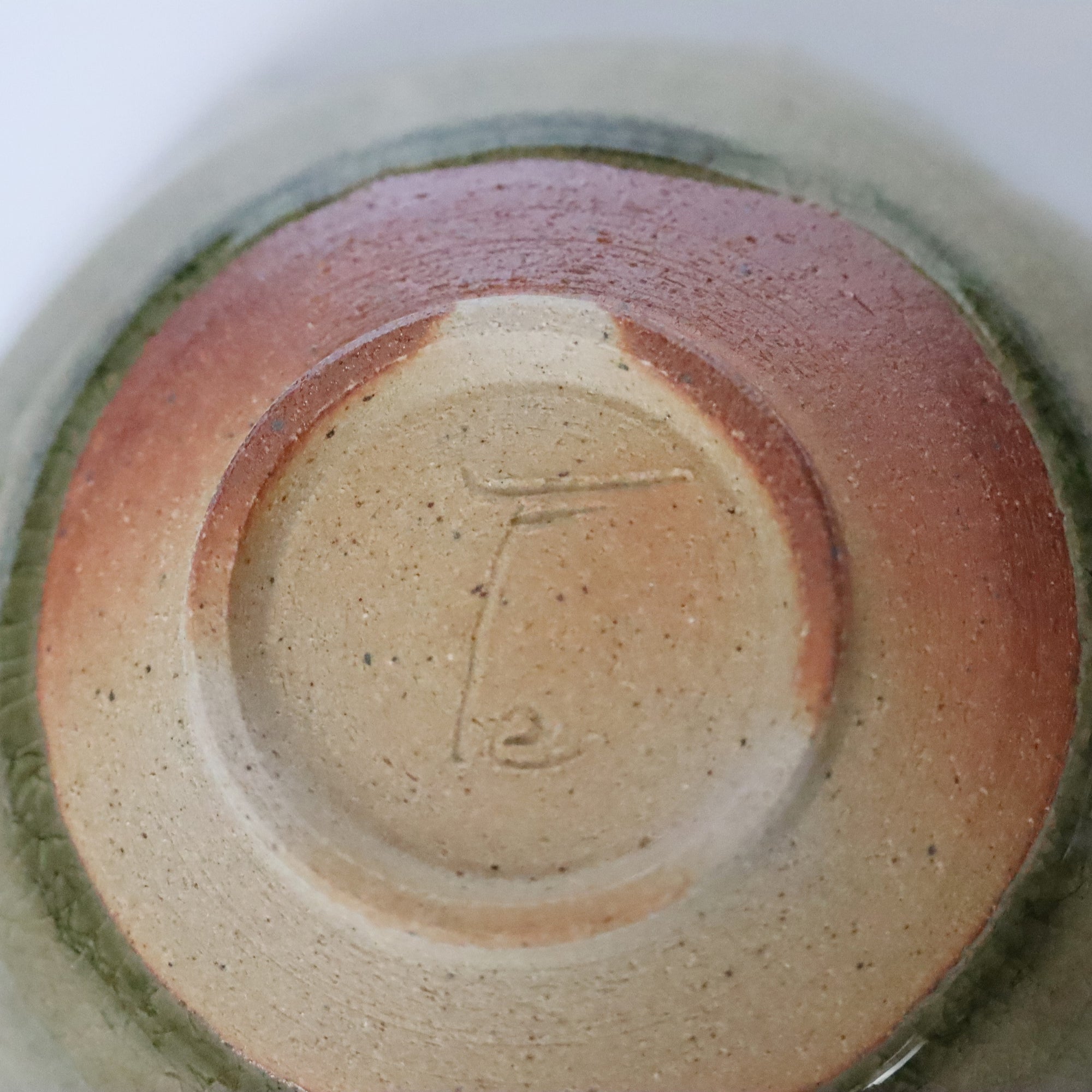 [Teppei Terada] Ash glaze ring flower bowl small