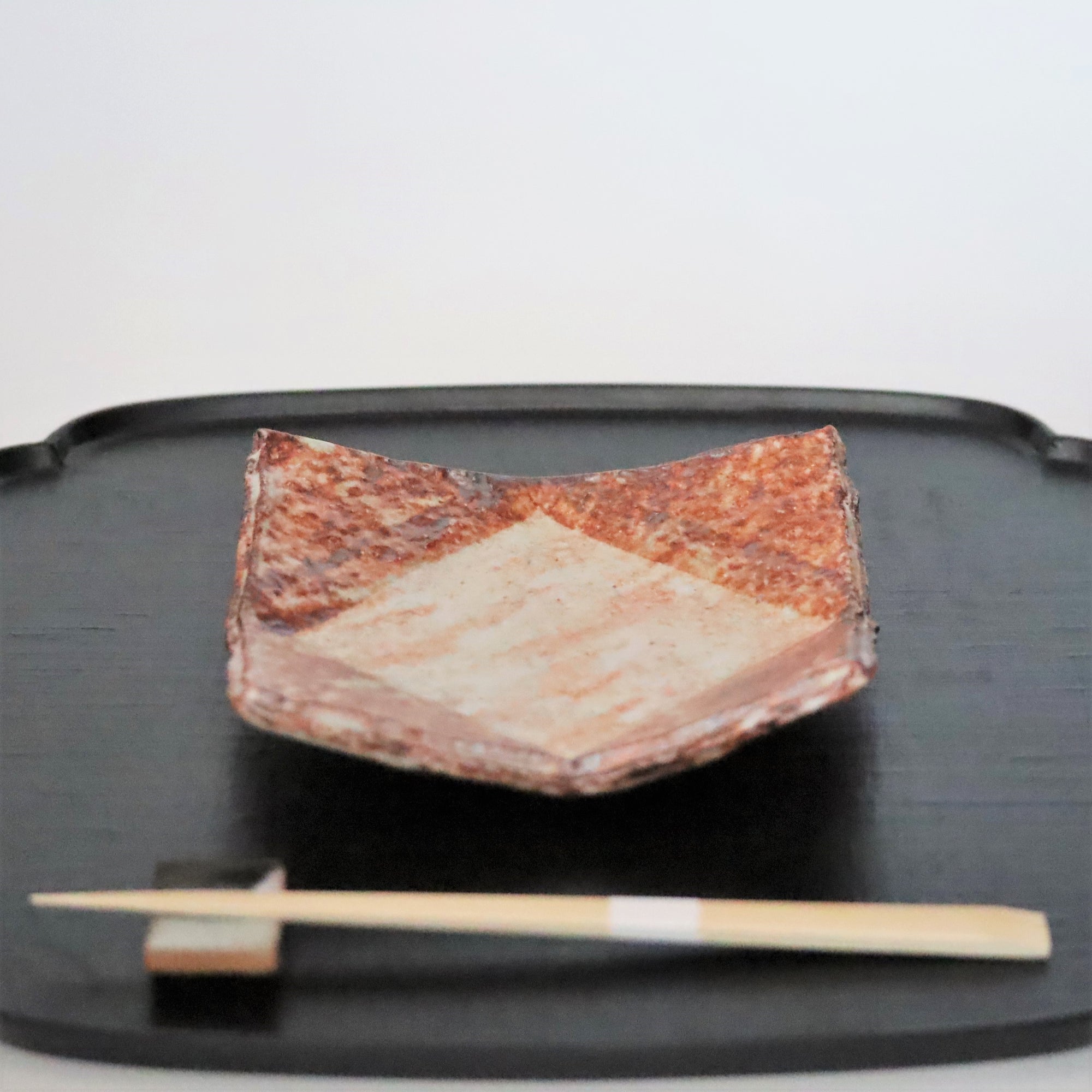 【Manabu Atarashi】Shino squared plate