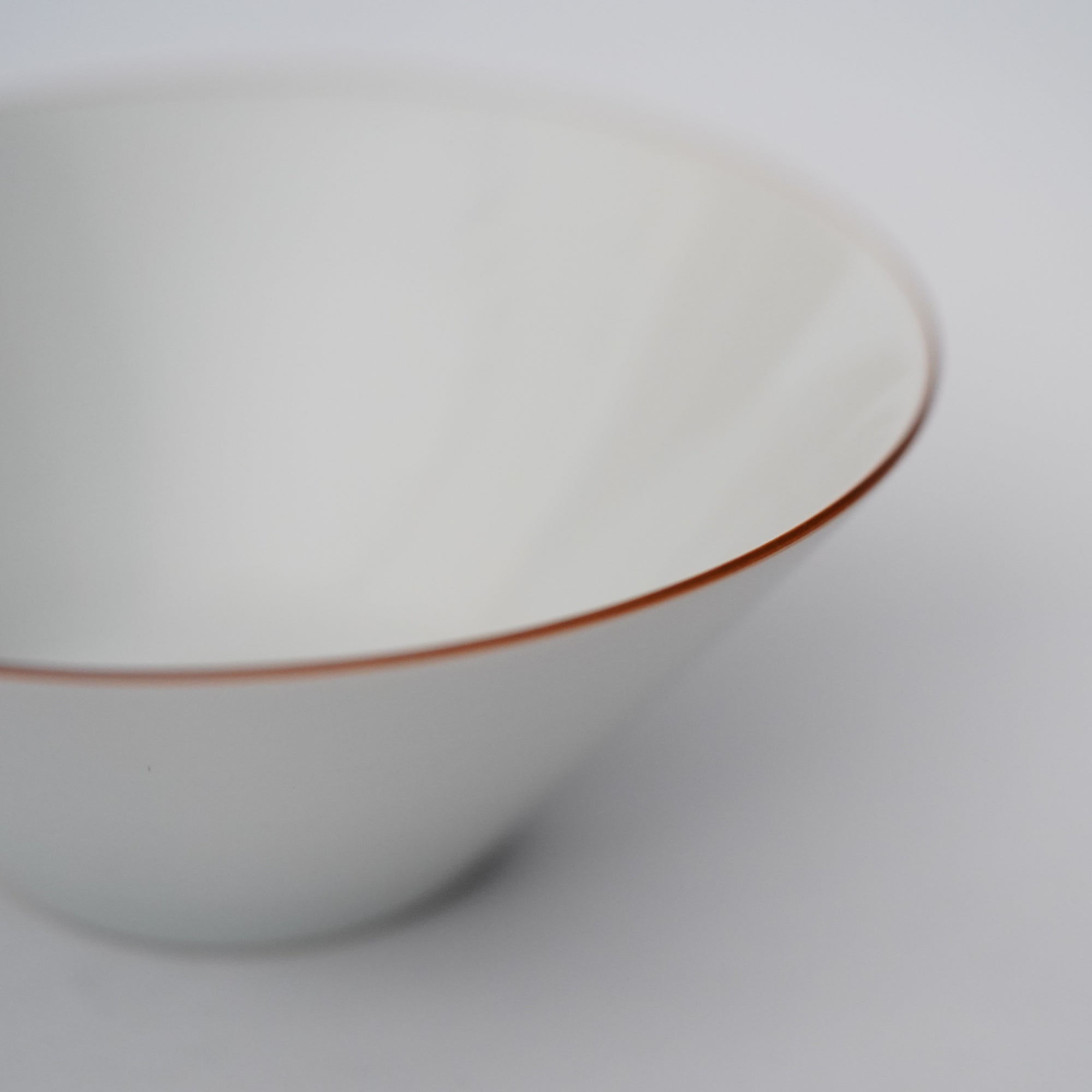 【Masamitsu Kawai】white porcelain small bowl with scarlet edge