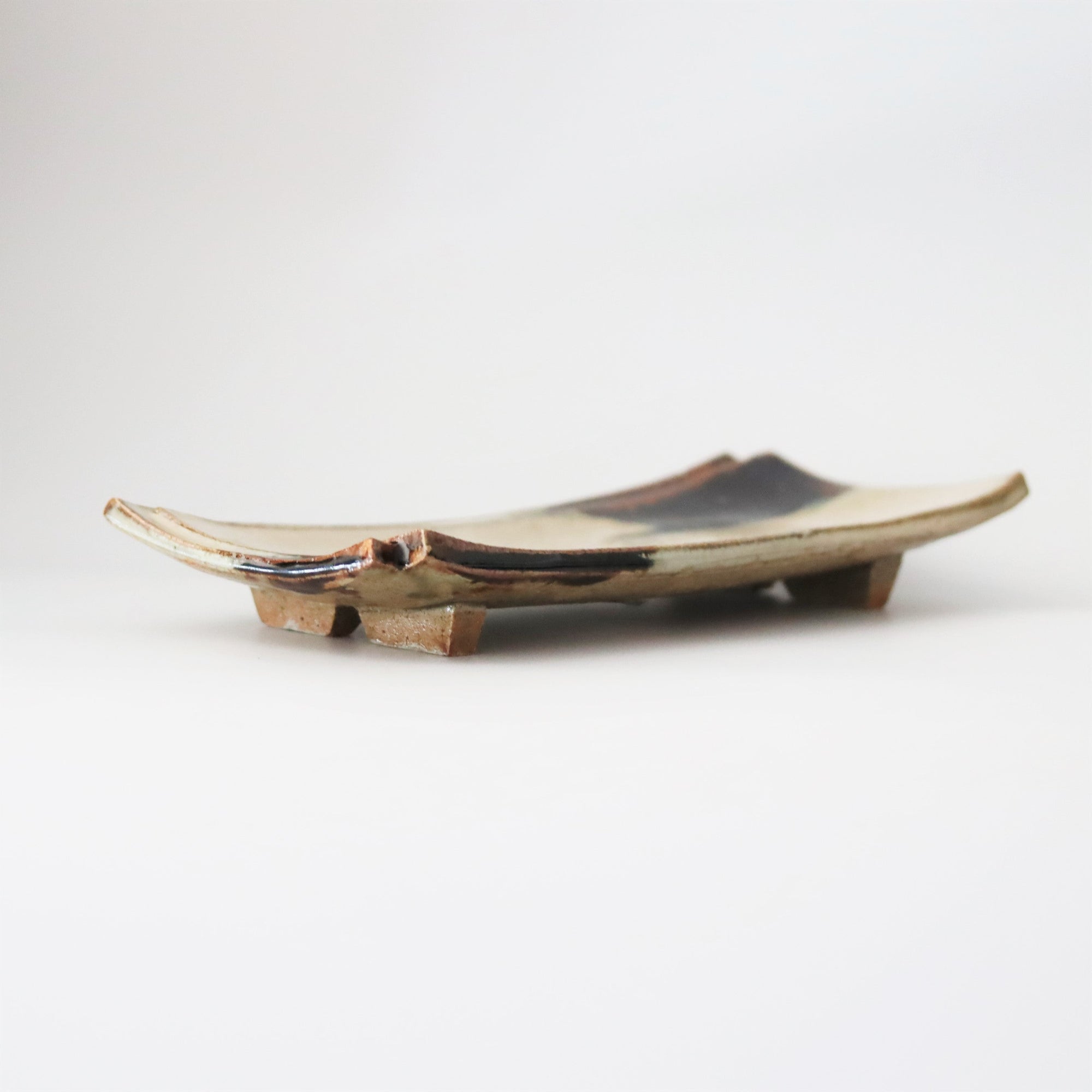 【Shuichi Okamoto】Korean-Garatsu double-plate tray